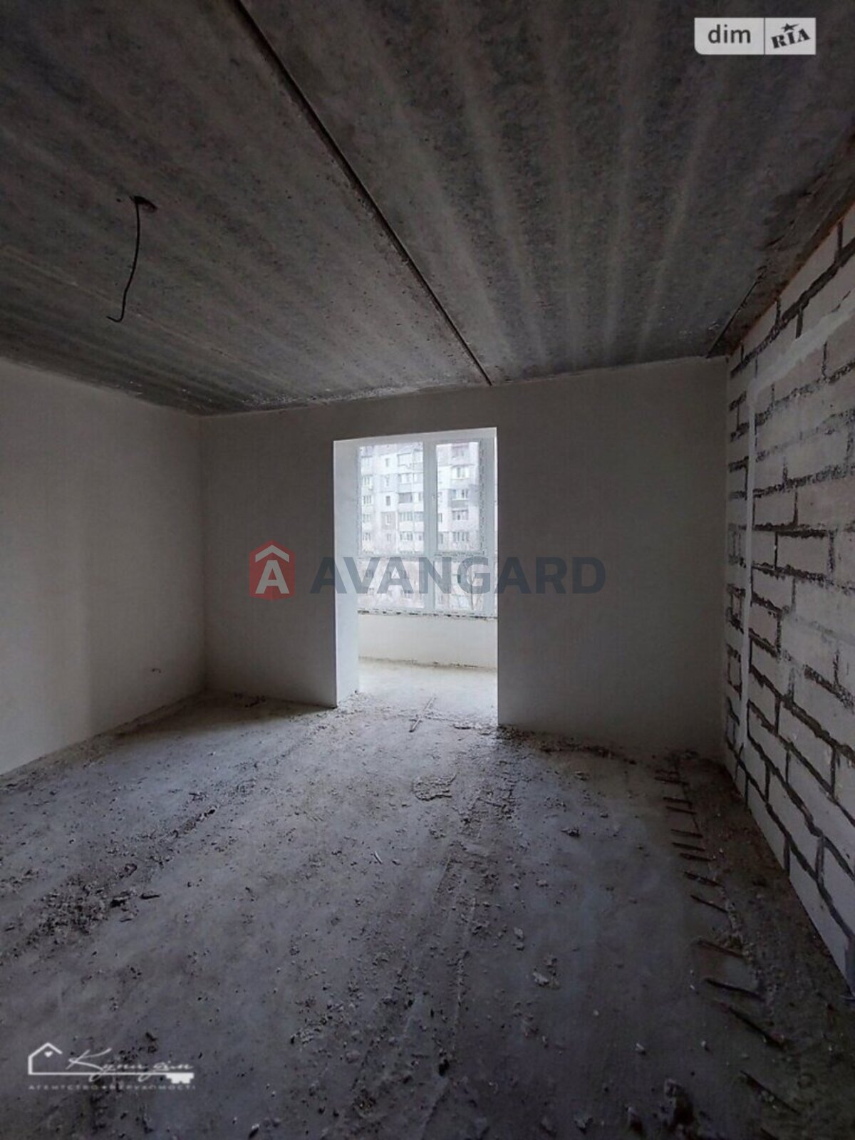 2 ��. ��������, 80/-/- ��. �., 7/10 ������ ���� 5