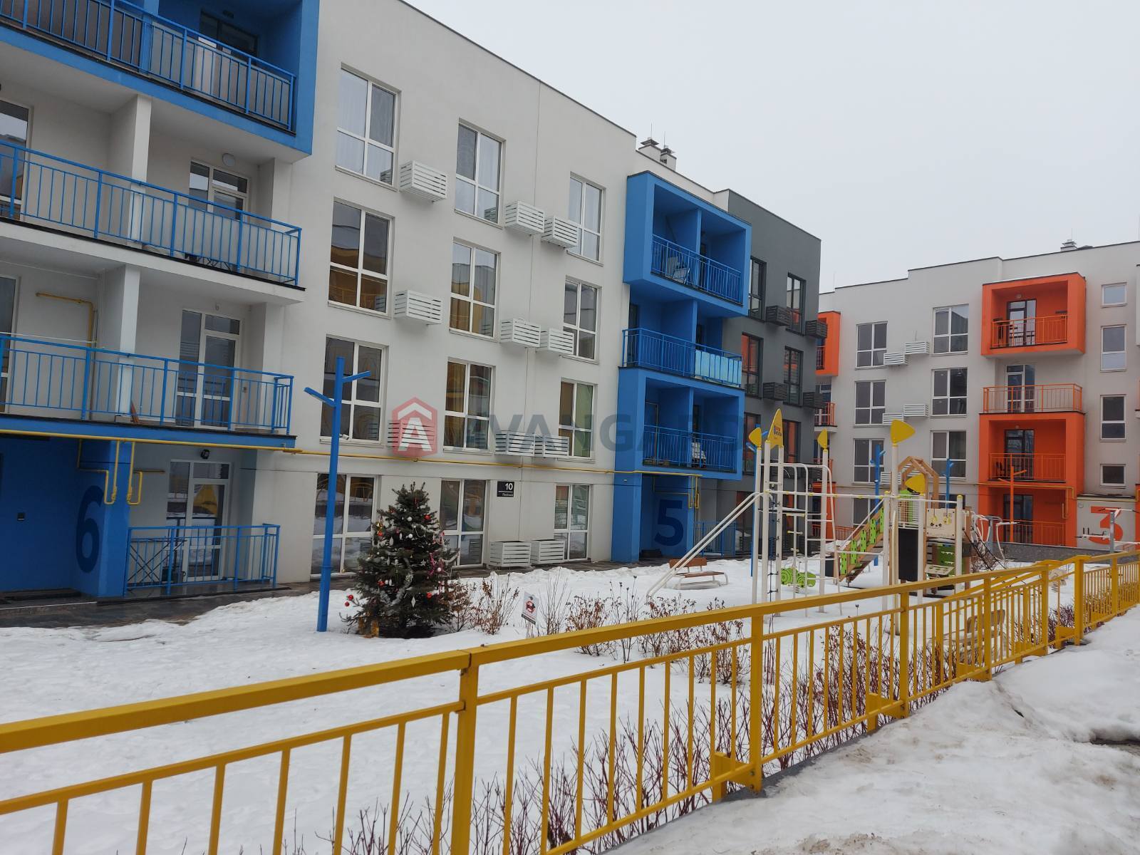 2 ��. ��������, 58/-/15 ��. �., 4/4 ������ ���� 10