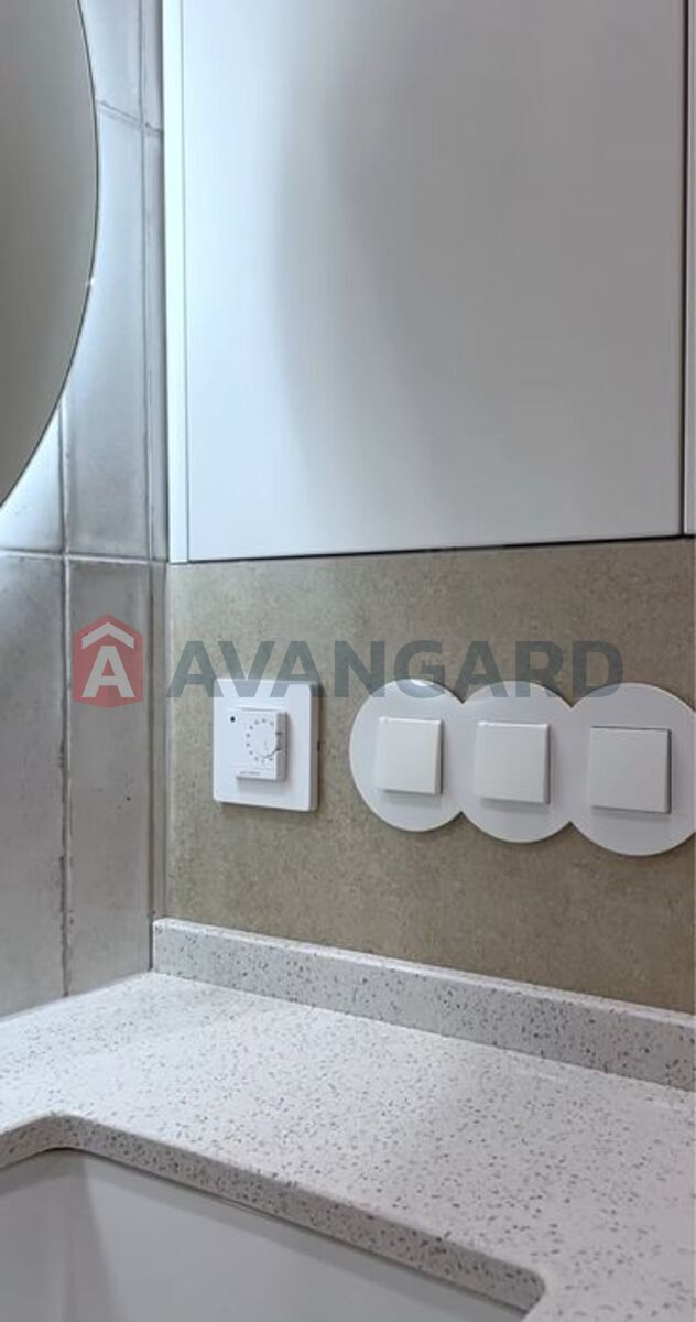 1 ��. ��������, 37/-/16 ��. �., 7/9 ������ ���� 18