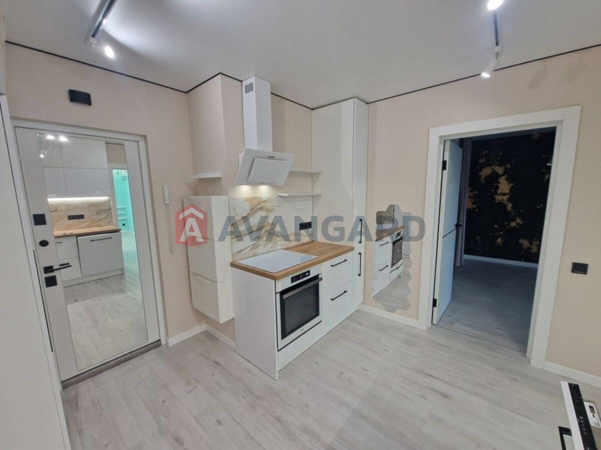 3 ��. ��������, 75/-/12 ��. �., 25/25 ������ ���� 4