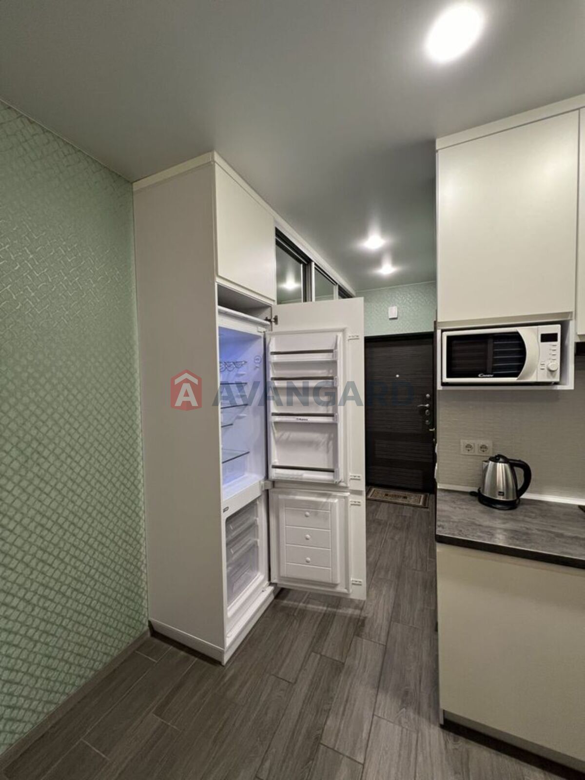 1 ��. ��������, 21/-/5 ��. �., 7/13 ������ ���� 8