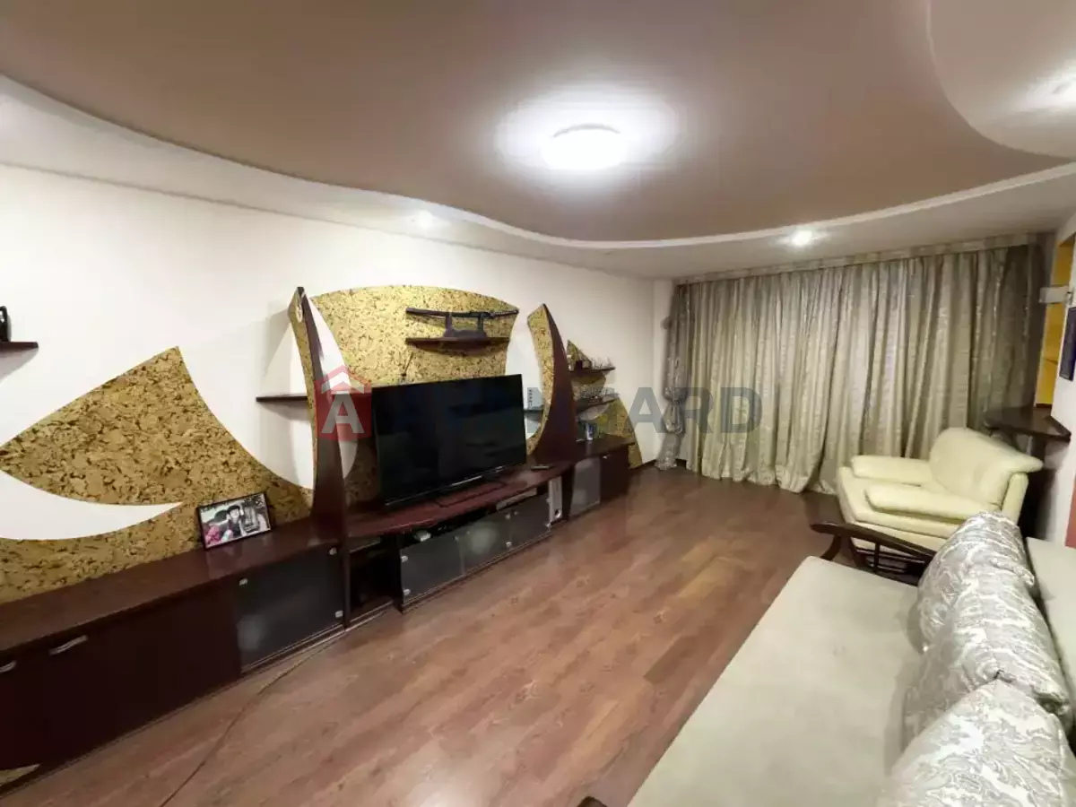 3 ��. ��������, 91/53/20 ��. �., 3/14 ������ ���� 2