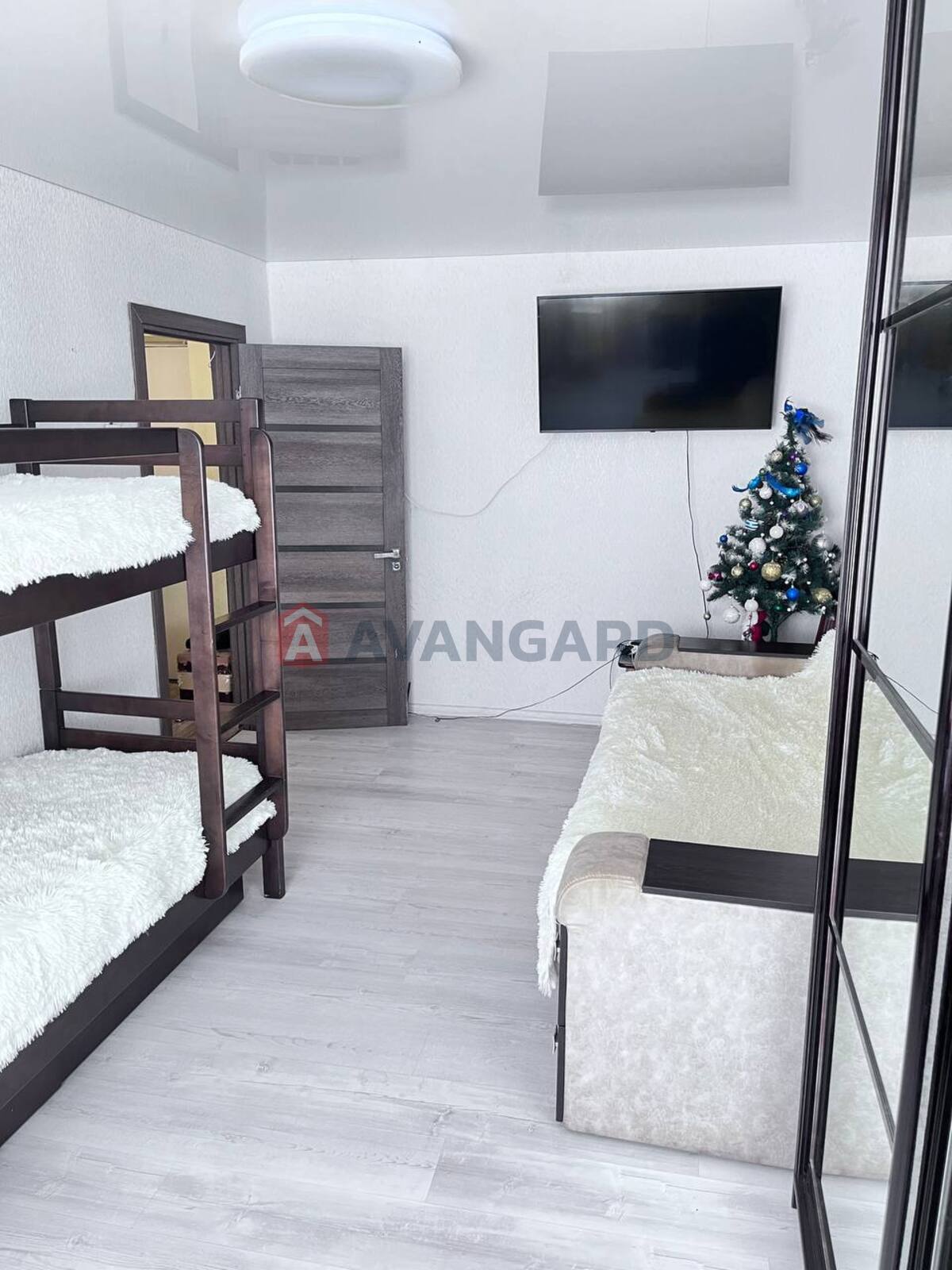 1 ����. ��������, 29/16/5 ��. �., 1/9 ���� ���� 5