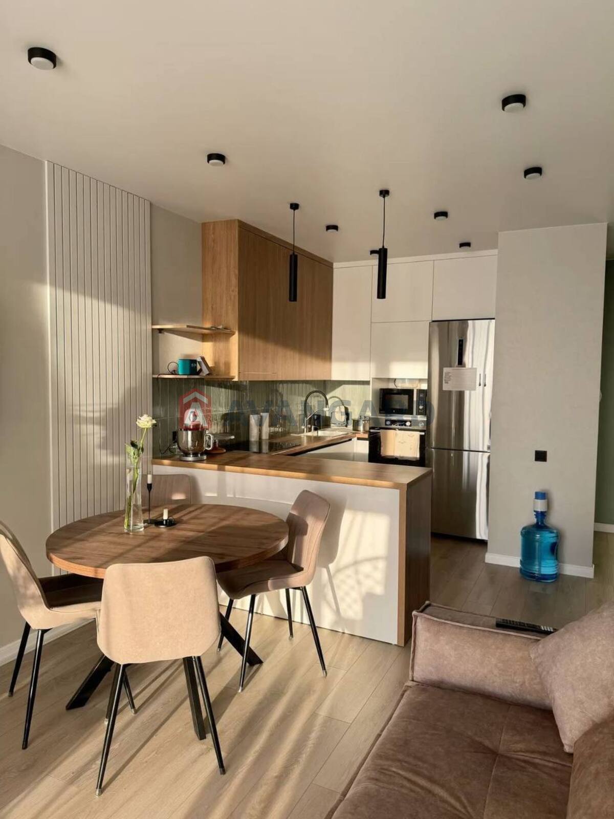 2 ����. ��������, 45/25/8 ��. �., 7/9 ���� ���� 3