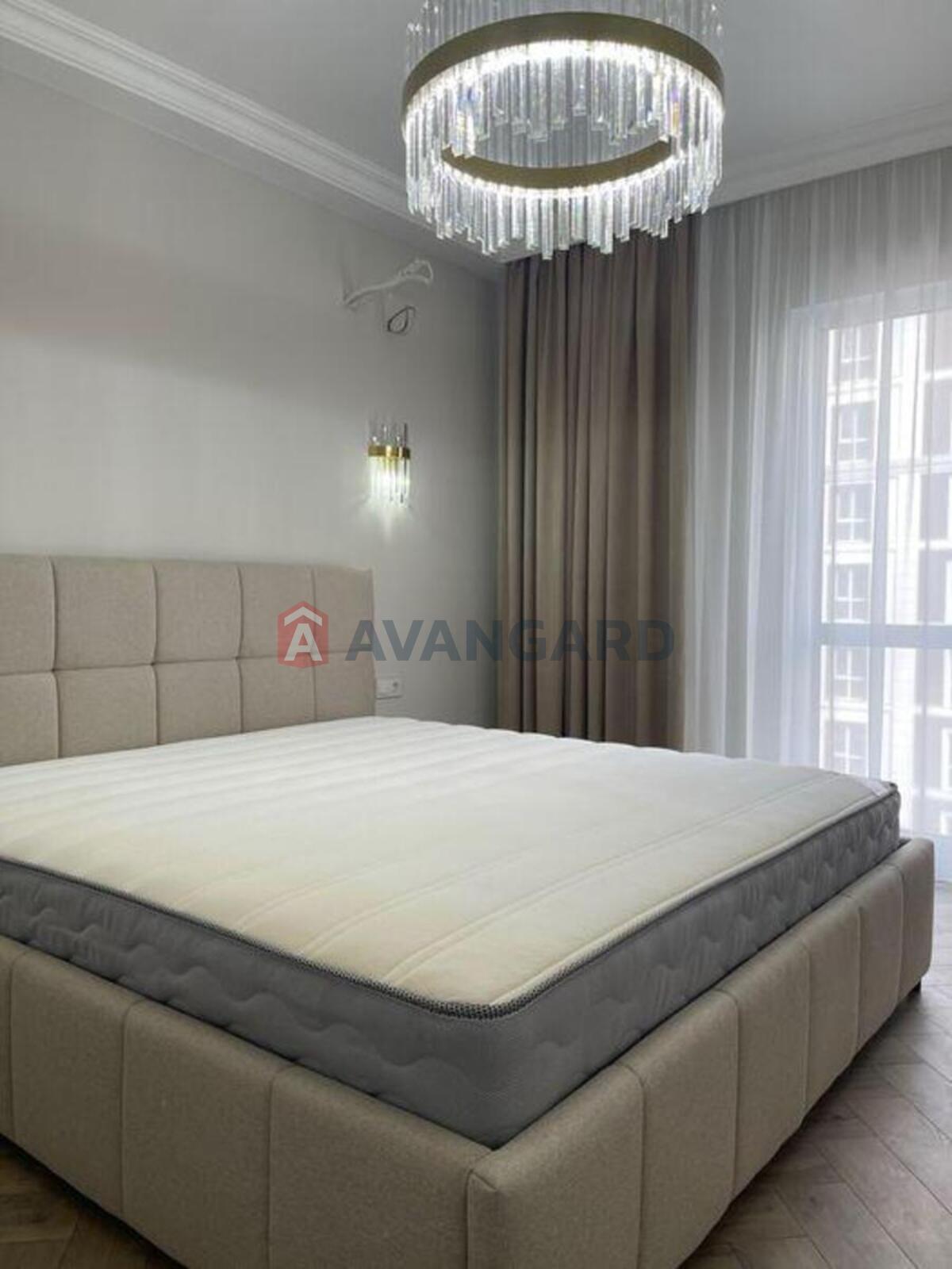 1 ��. ��������, 41/-/19 ��. �., 16/24 ������ ���� 1