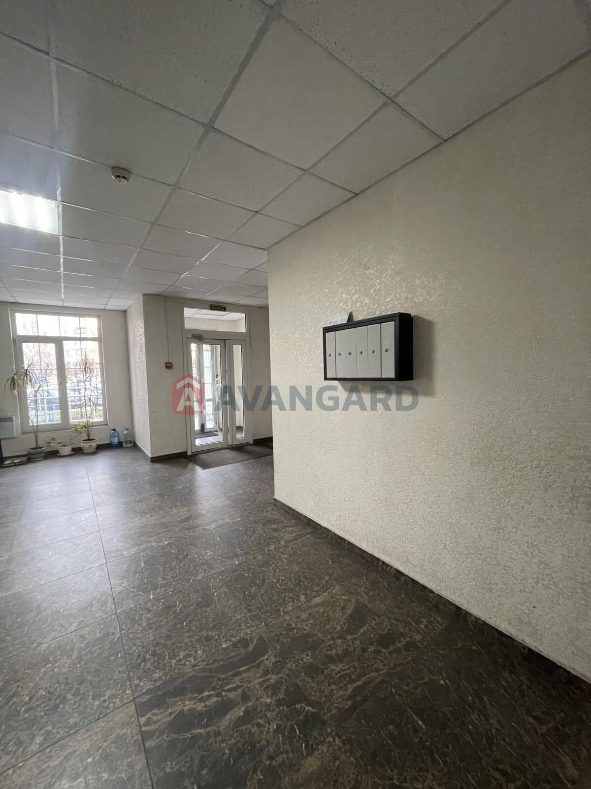 1 ��. ��������, 32/-/7 ��. �., 2/8 ������ ���� 15