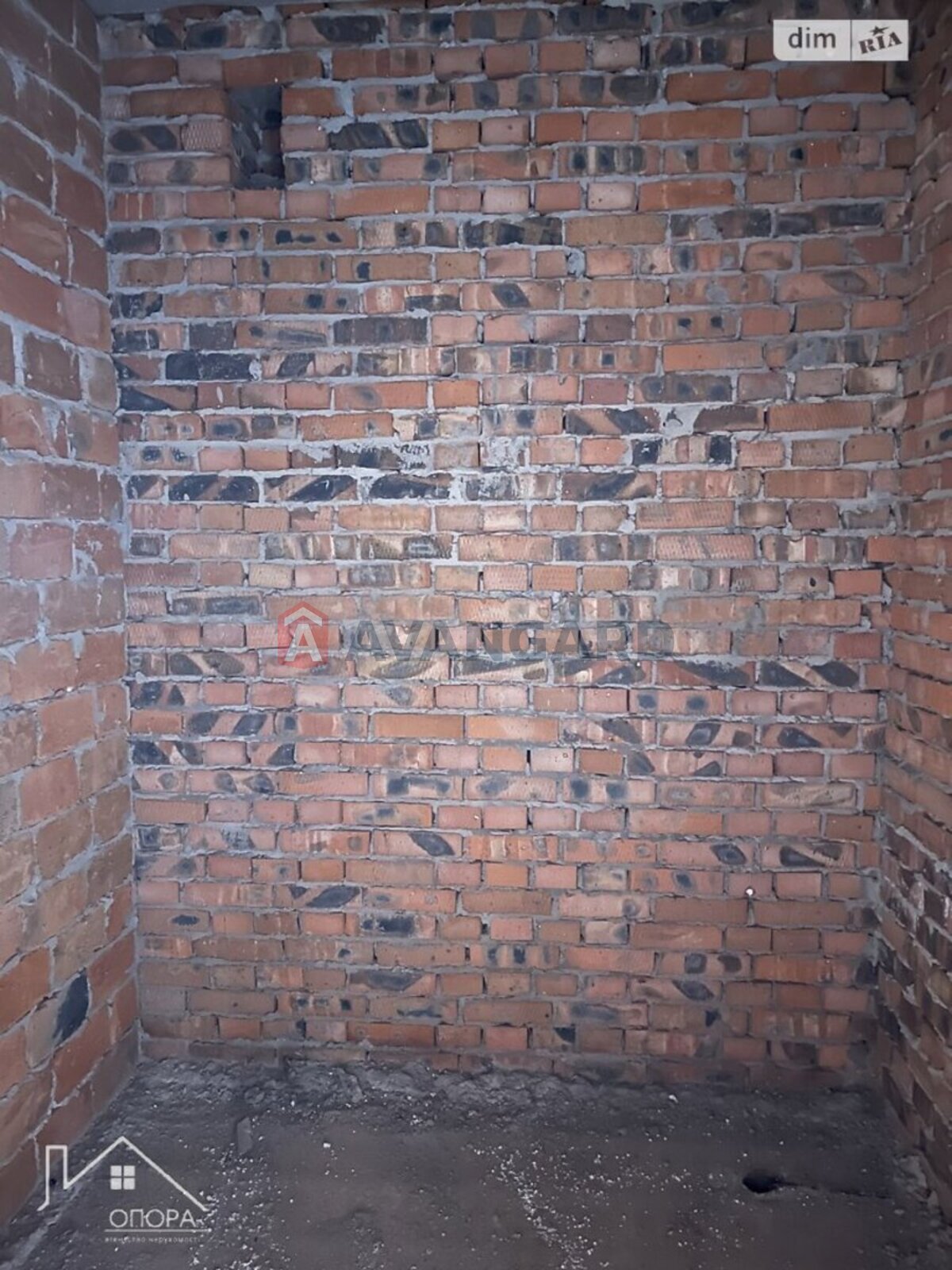 2 ��. ��������, 65/37/9 ��. �., 6/10 ������ ���� 8