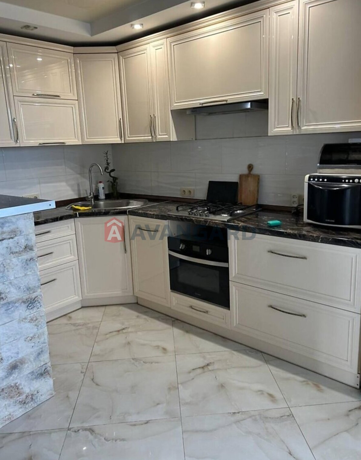 4 ��. ��������, 115/-/- ��. �., 7/7 ������ ���� 2