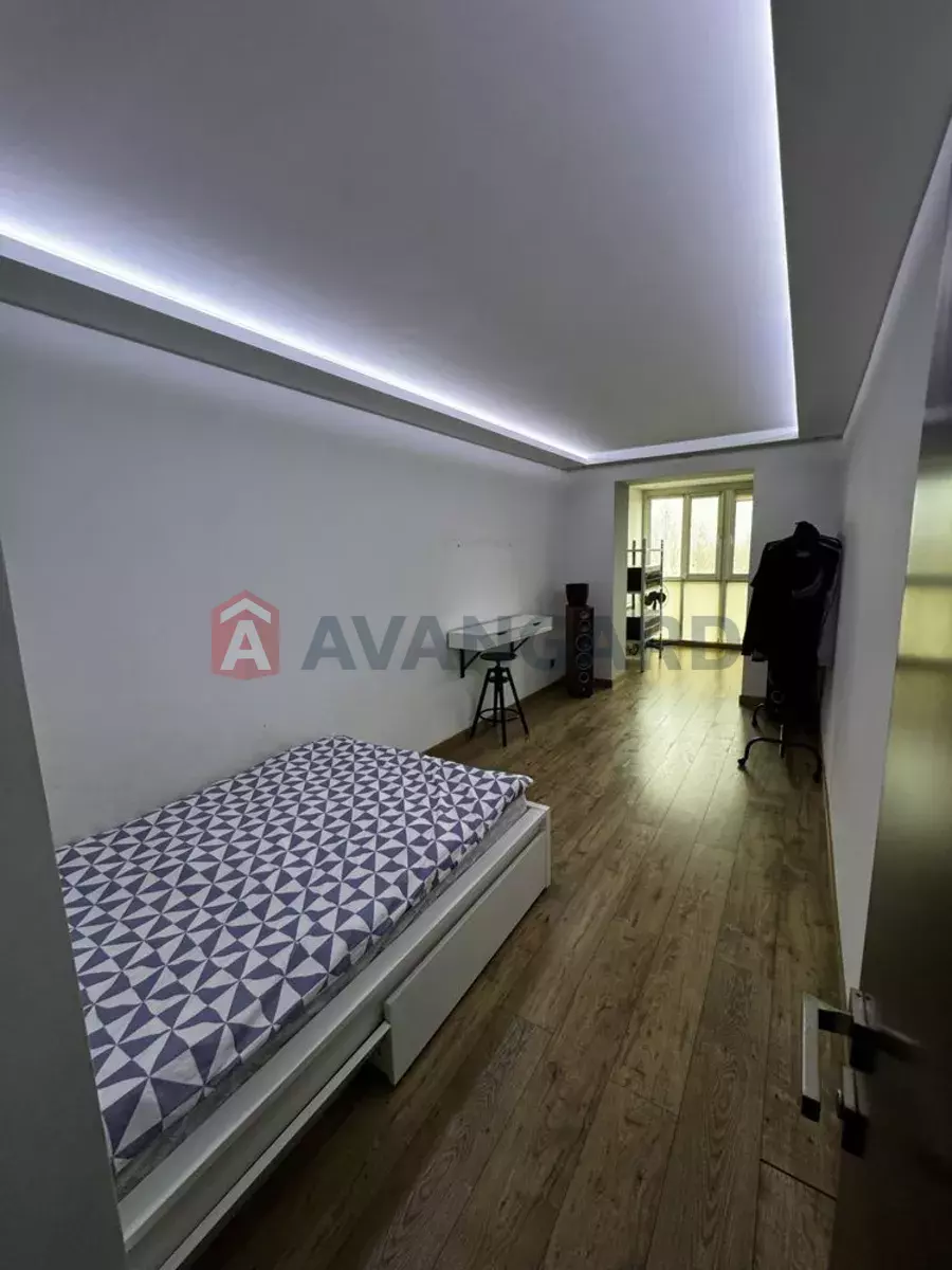 3 . , 63/-/7 . ., 7/9   12