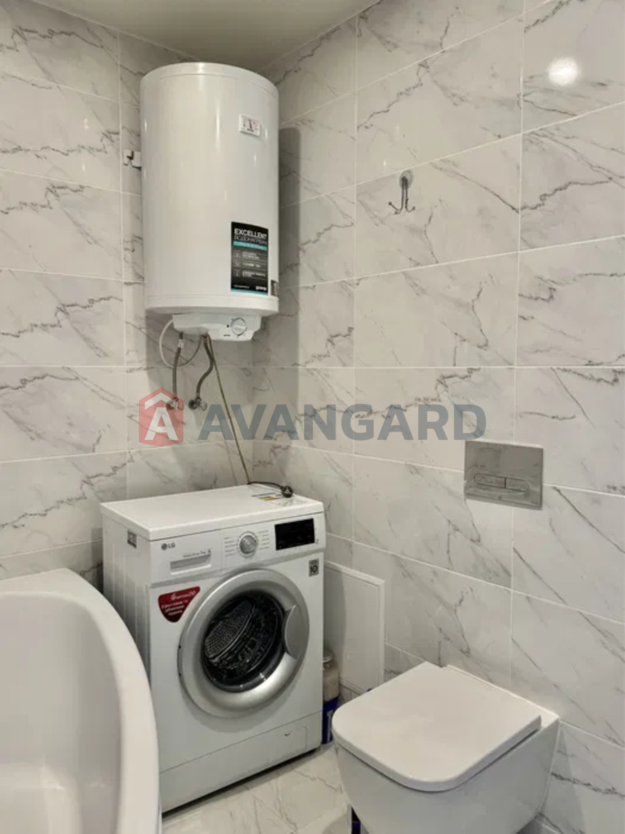 2 ��. ��������, 50/-/15 ��. �., 10/14 ������ ���� 8