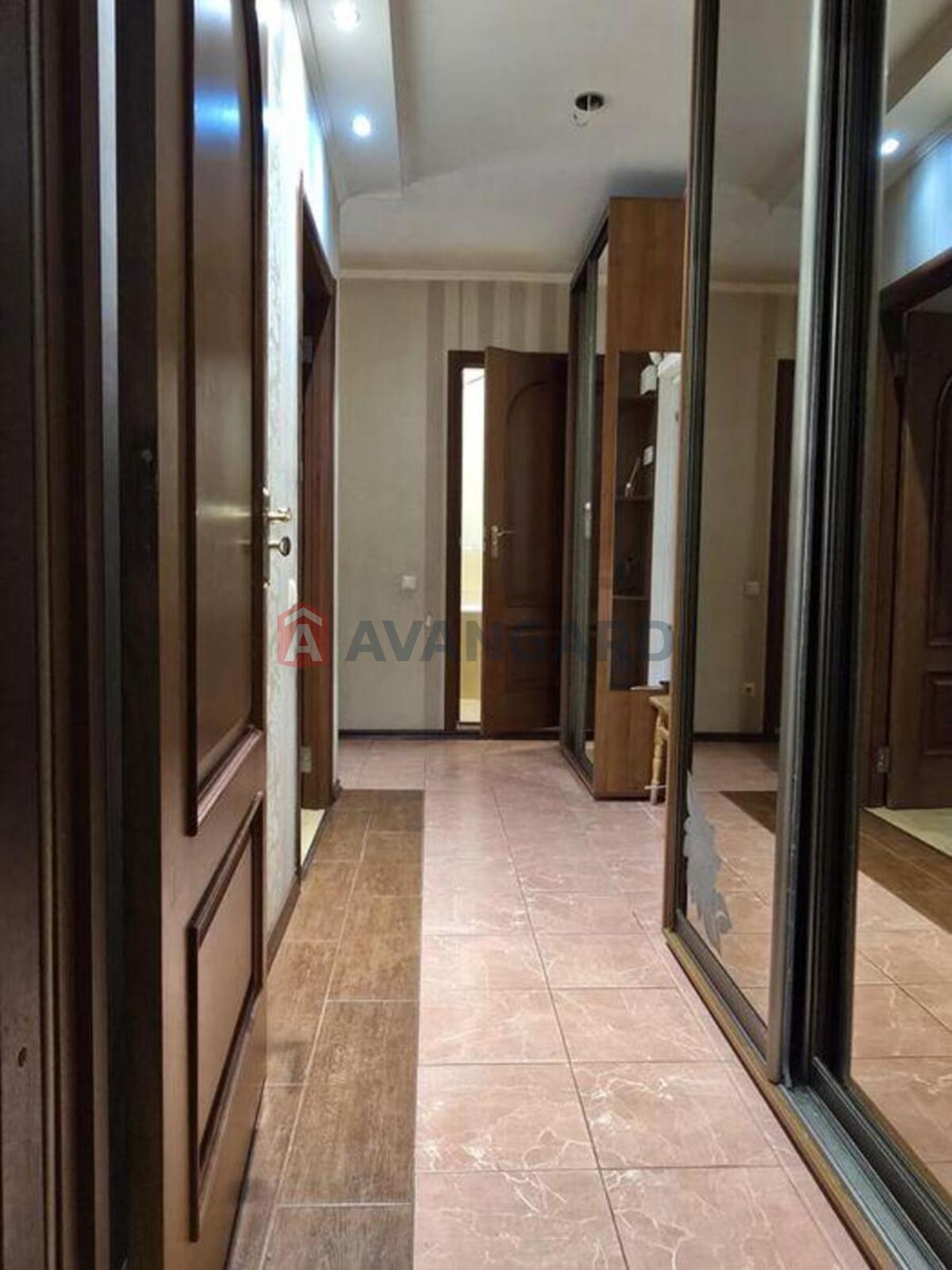 2 ��. ��������, 50/-/7 ��. �., 1/10 ������ ���� 5