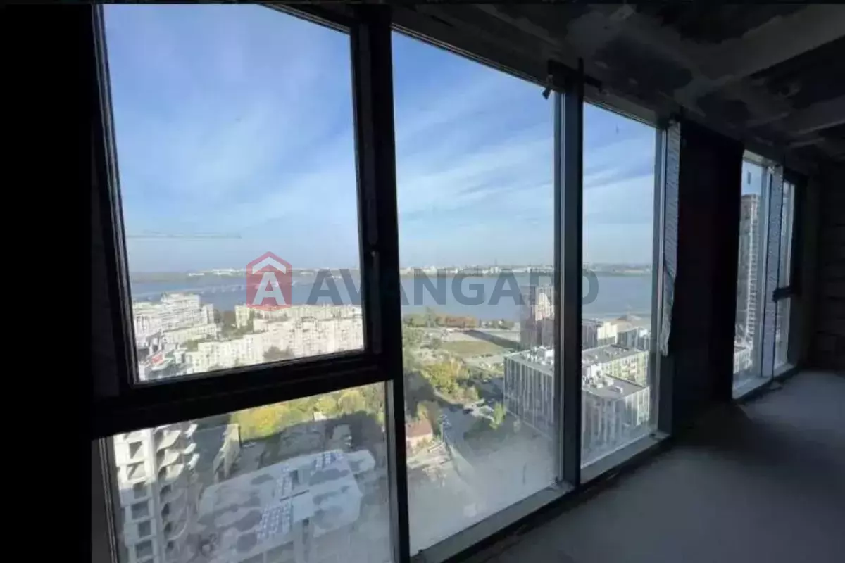 2 ��. ��������, 71/-/- ��. �., 15/18 ������ ���� 4