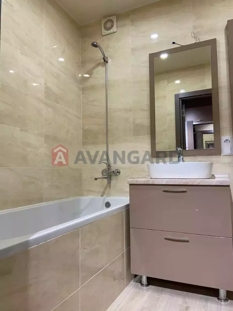 1 . , 49/27/17 . ., 10/12   13