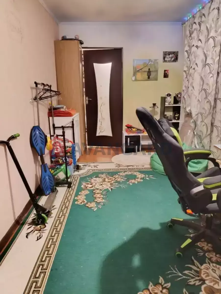 3 ��. ��������, 53/35/6 ��. �., 1/5 ������ ���� 5