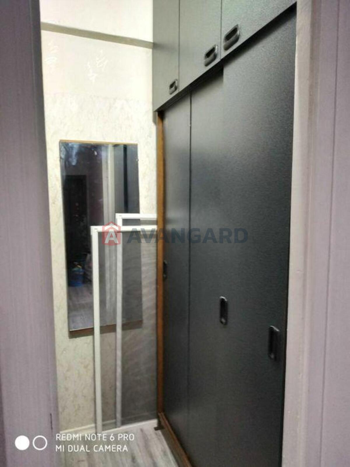 2 ����. ��������, 60/-/11 ��. �., 17/17 ���� ���� 9