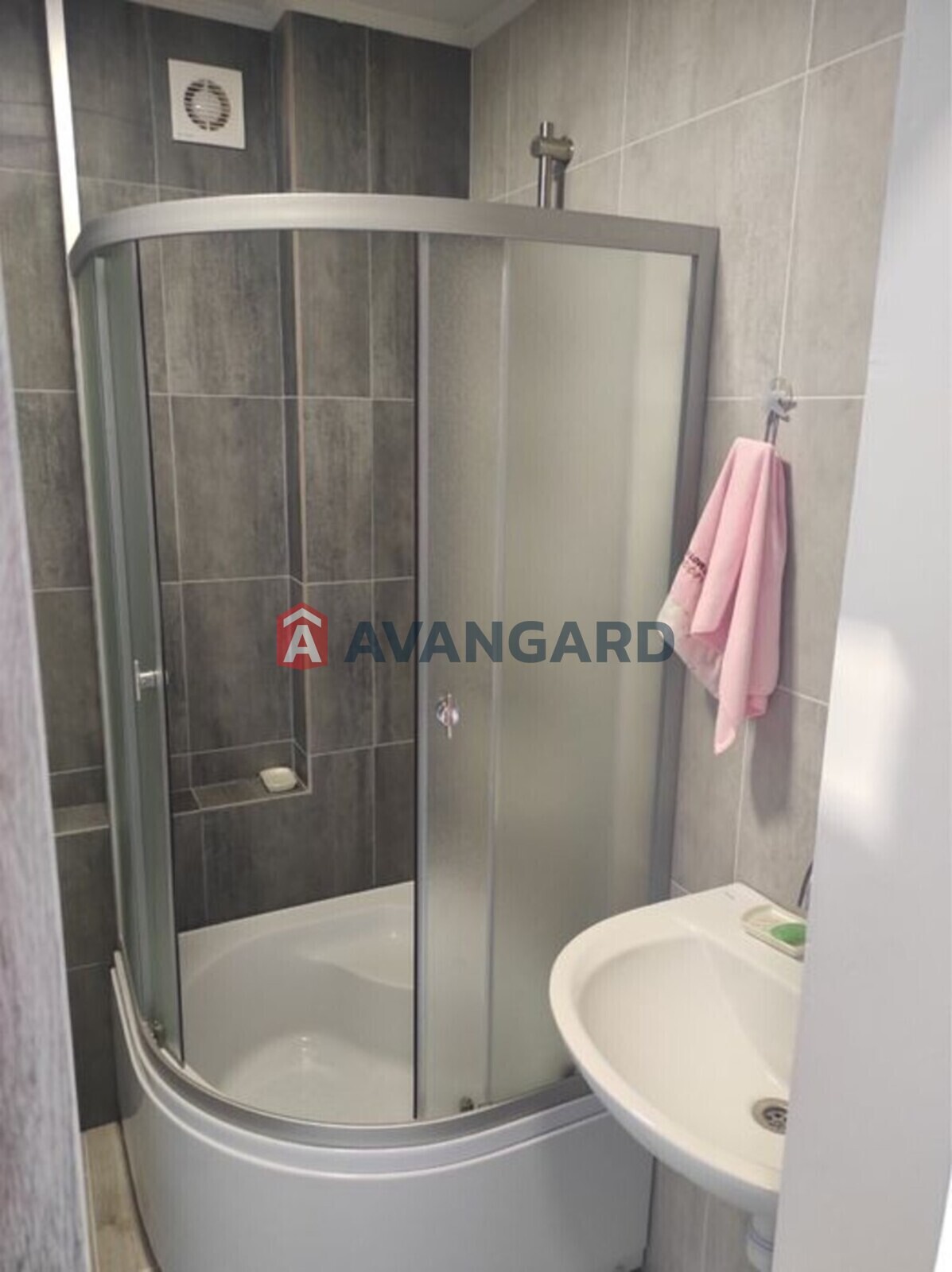 1 ��. ��������, 30/-/15 ��. �., 10/10 ������ ���� 13