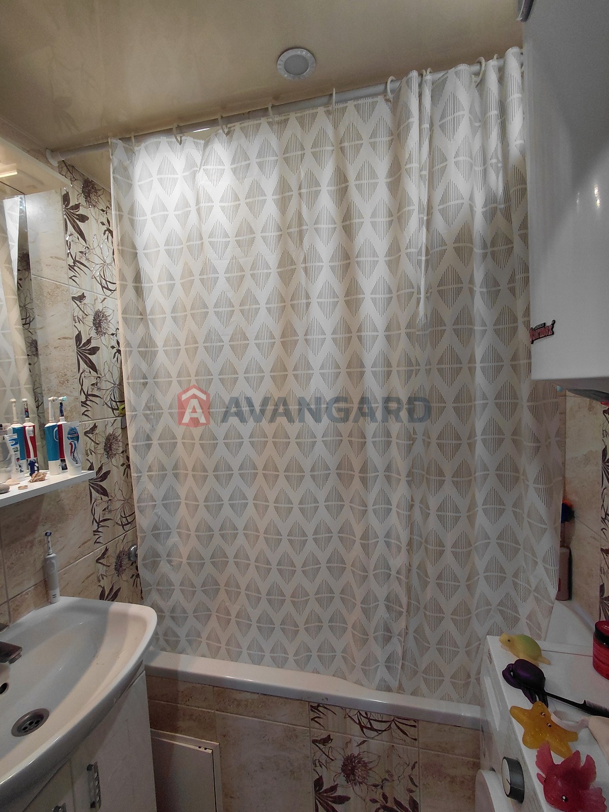 2 ����. ��������, 50/28/8 ��. �., 6/9 ���� ���� 5