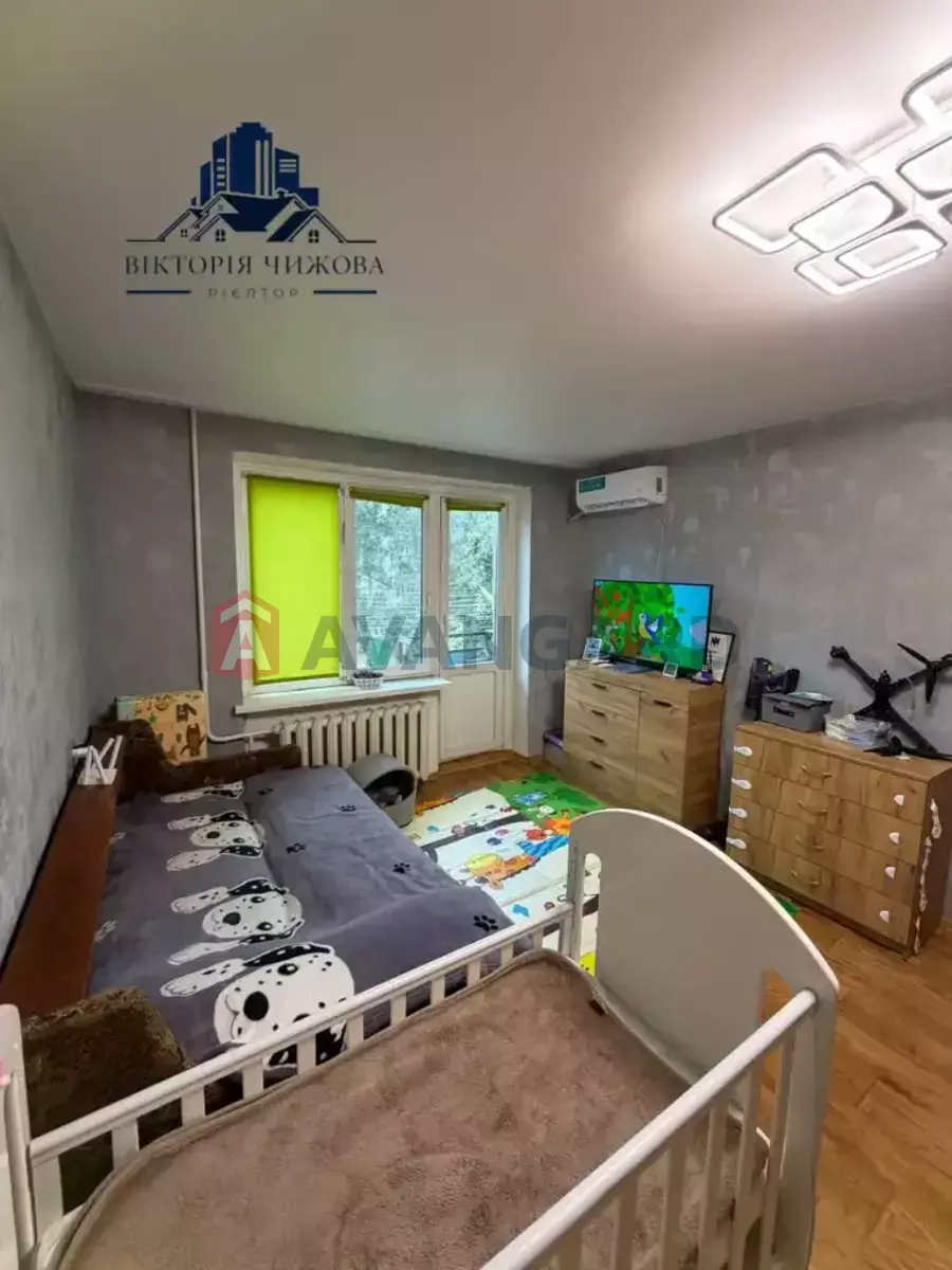 1 ����. ��������, 30/18/5 ��. �., 3/9 ���� ���� 12