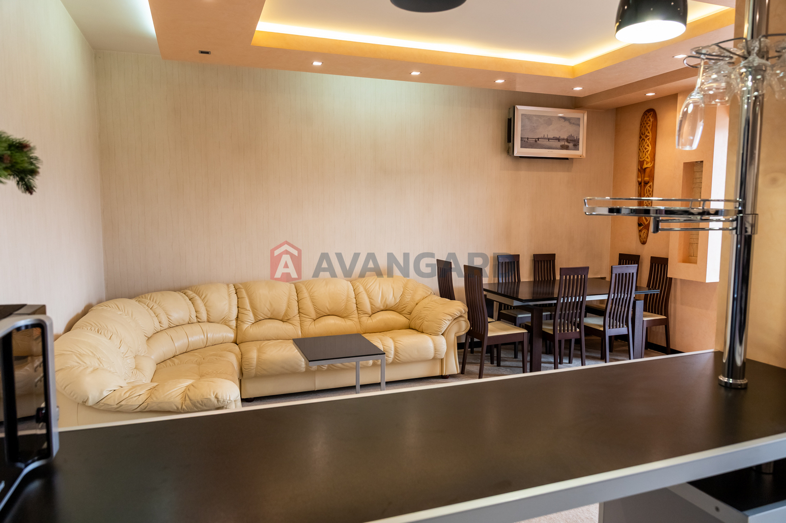 3 ����. ��������, 150/-/38 ��. �., 7/12 ���� ���� 9