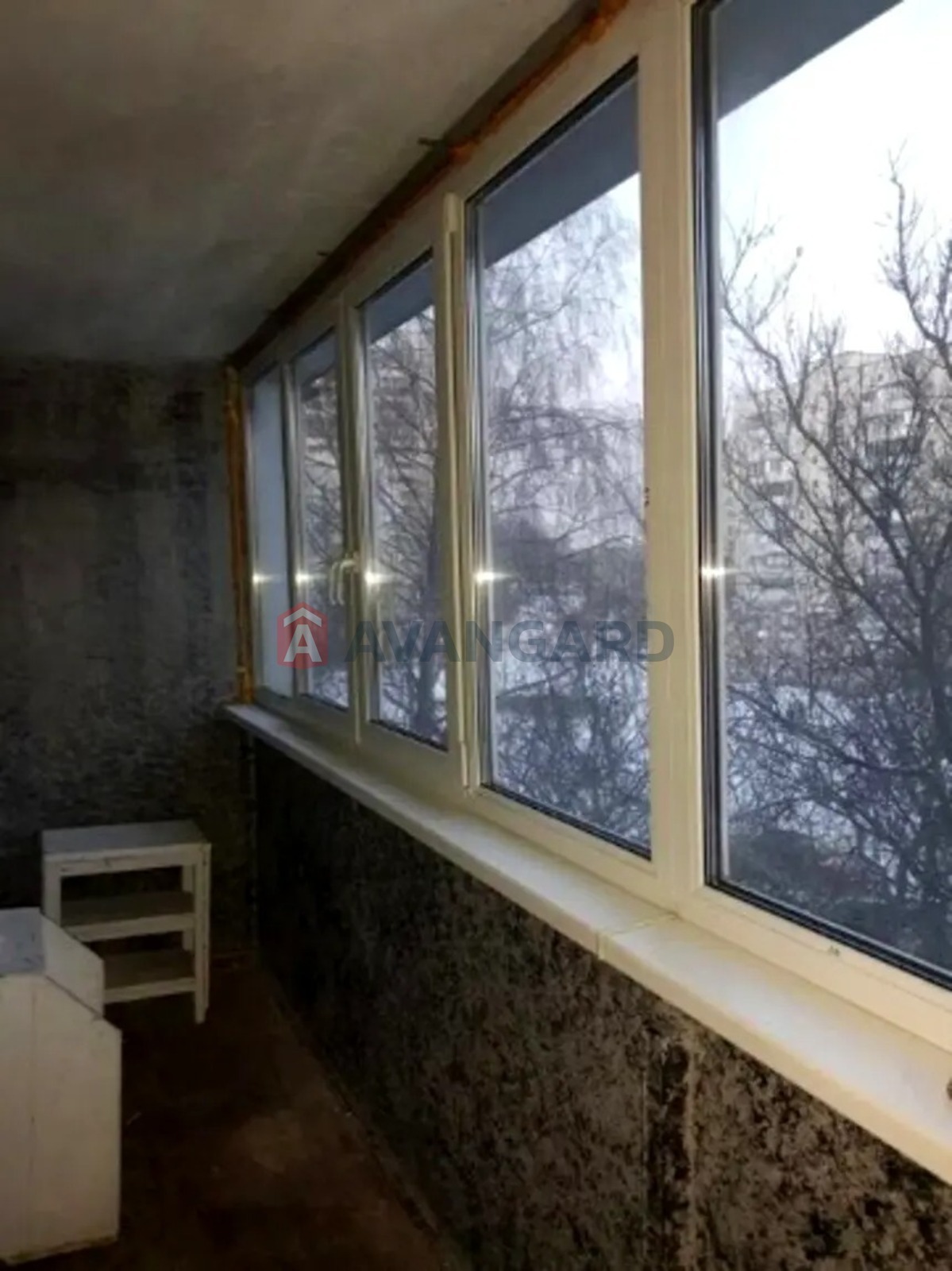 1 ��. ��������, 27/13/5 ��. �., 3/9 ������ ���� 4