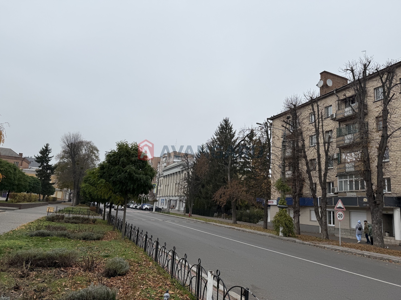 2 ��. ��������, 43,4/27,3/6 ��. �., 5/5 ������ ���� 14