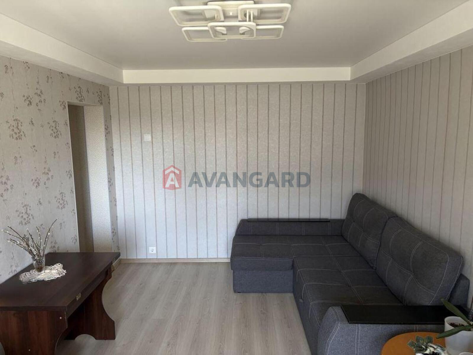 3 ��. ��������, 68/-/7 ��. �., 8/9 ������ ���� 2