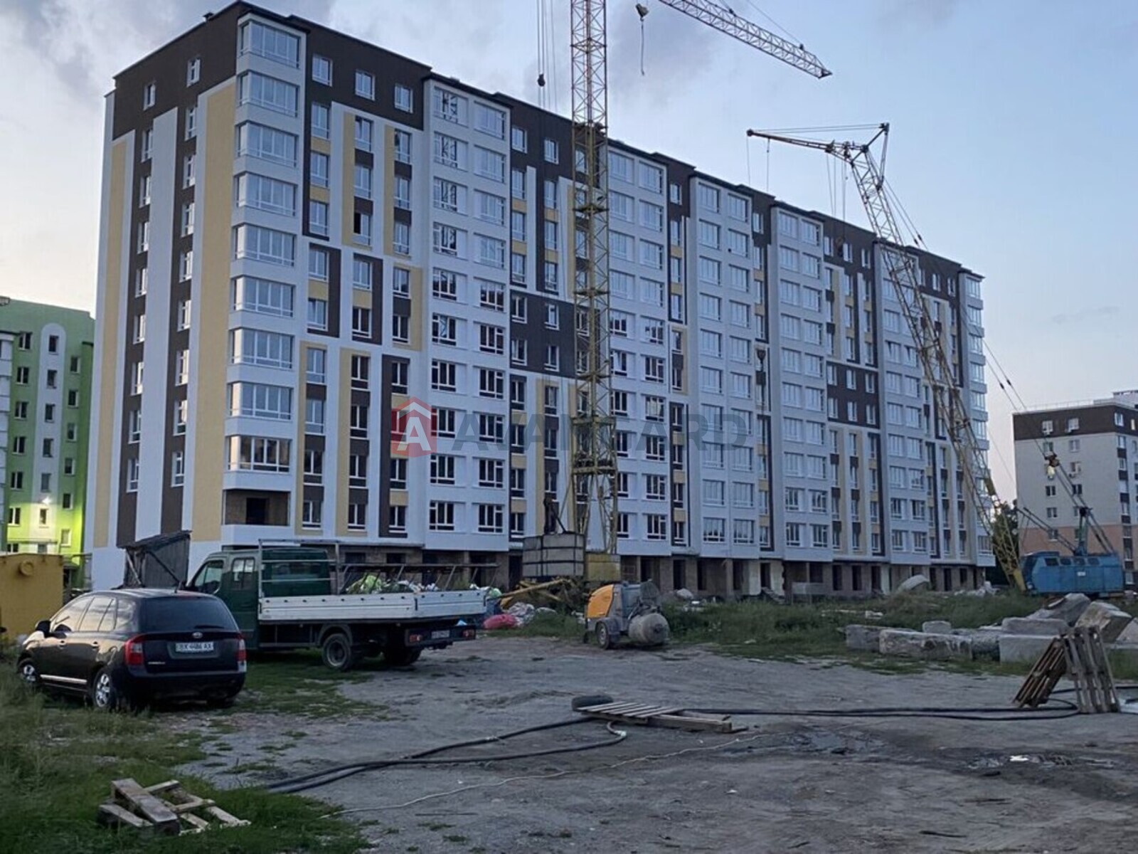 1 ��. ��������, 36/-/10 ��. �., 5/10 ������ ���� 2