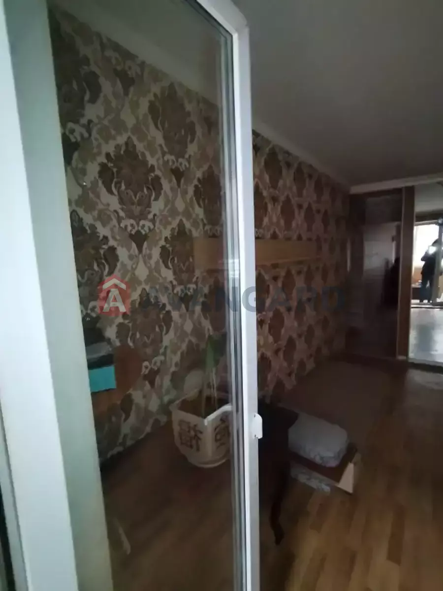 2 ��. ��������, 51/27/9 ��. �., 1/9 ������ ���� 4