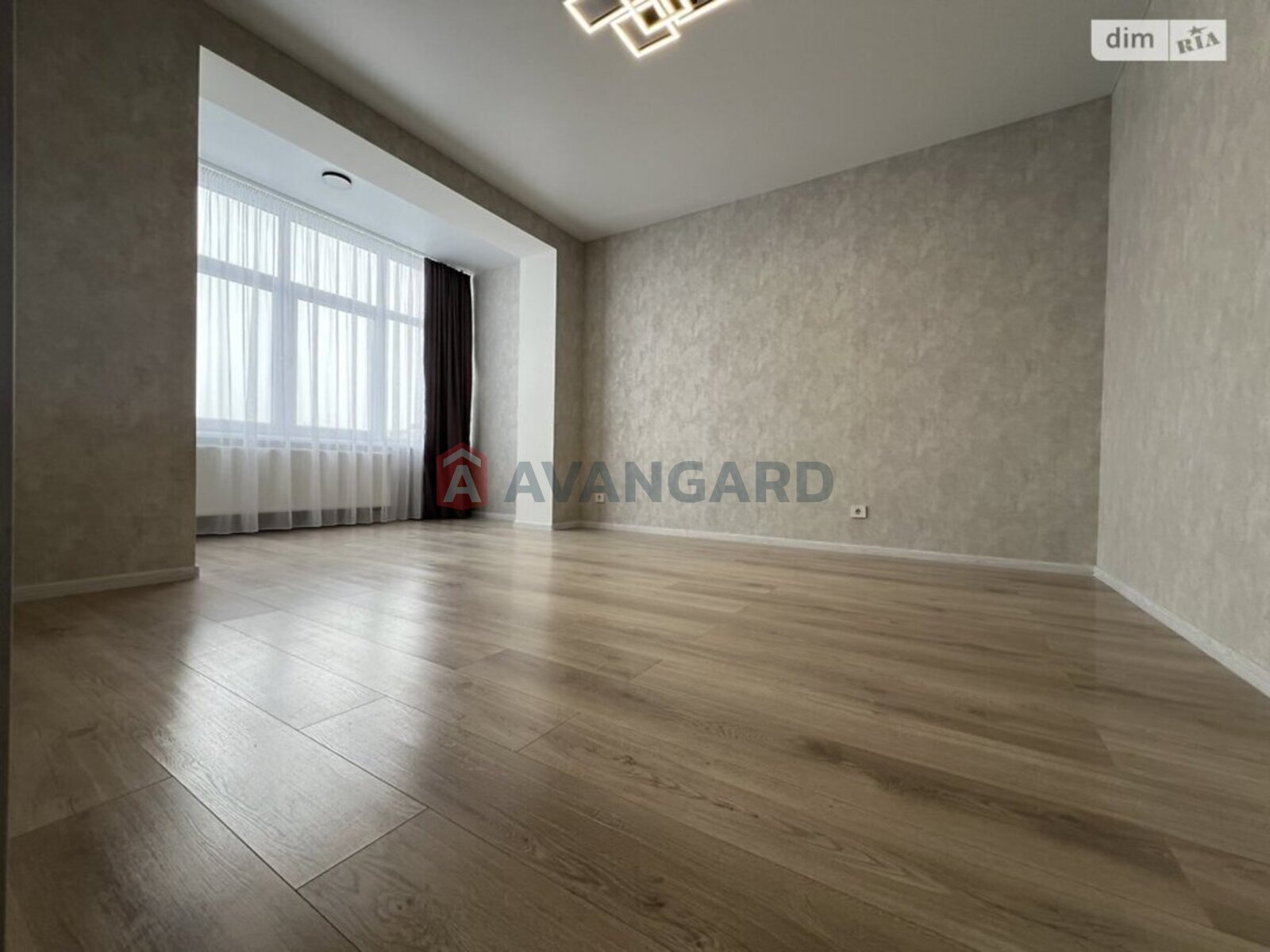 2 ��. ��������, 56/29/10 ��. �., 6/10 ������ ���� 2