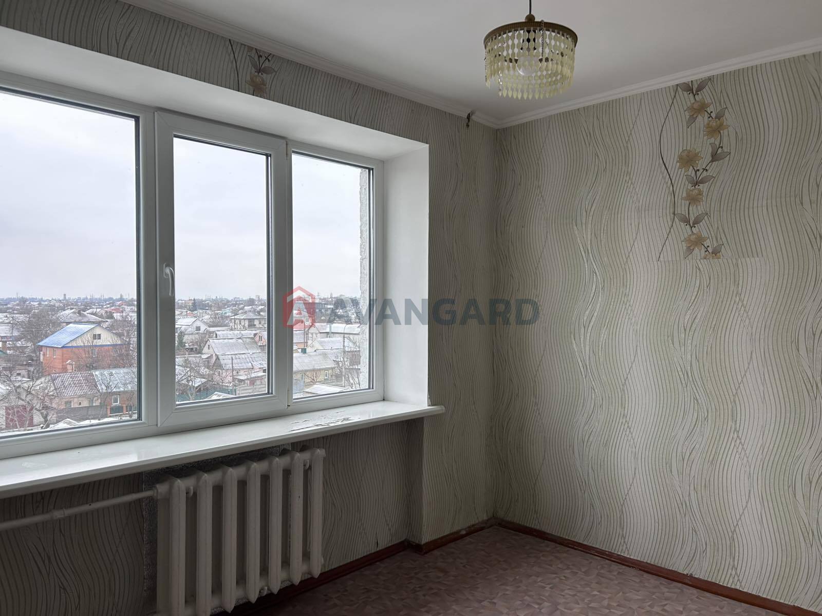 3 ����. ��������, 69/39/8 ��. �., 5/5 ���� ���� 1