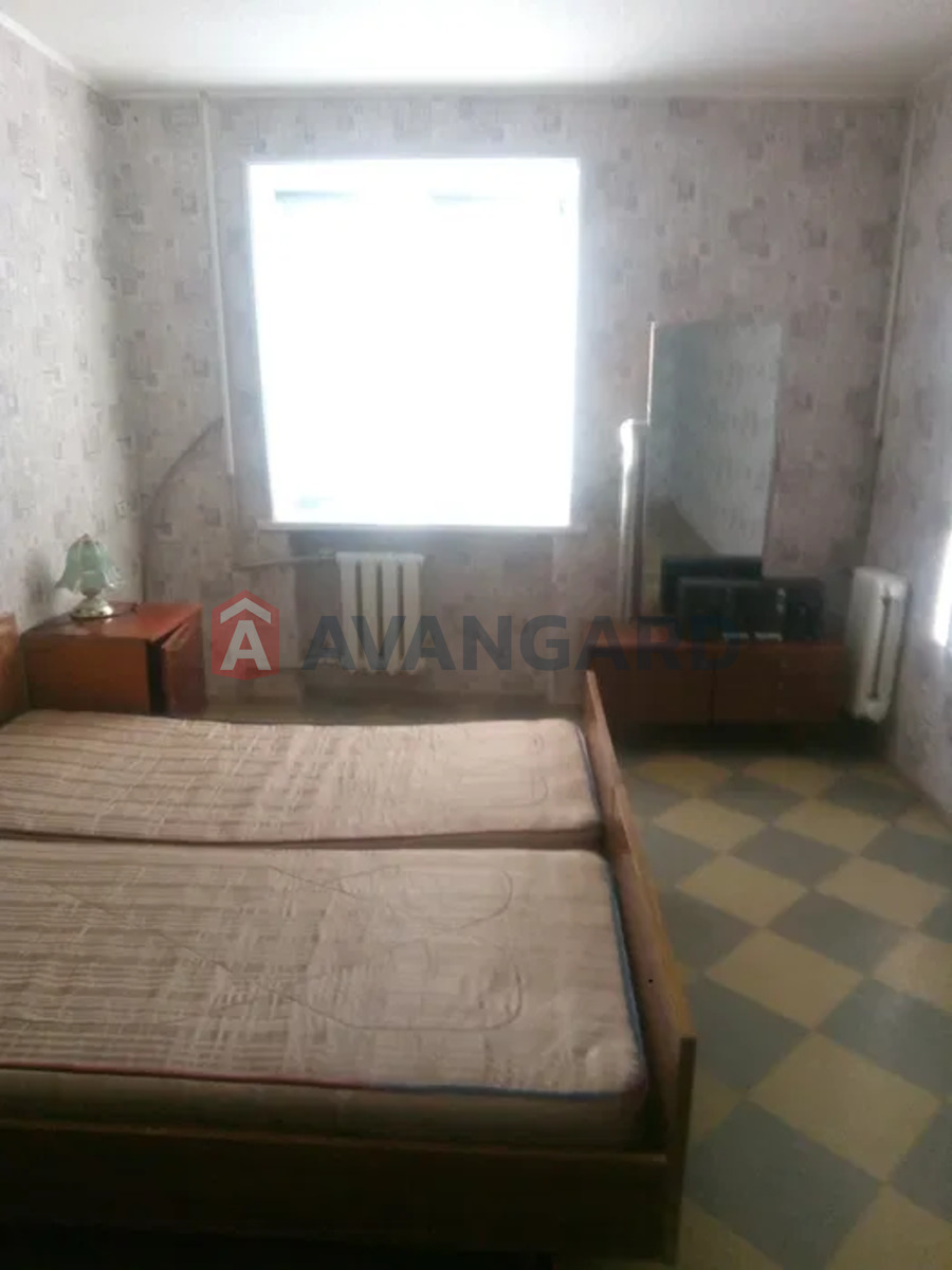 2 ��. ��������, 54/-/6 ��. �., 8/9 ������ ���� 7