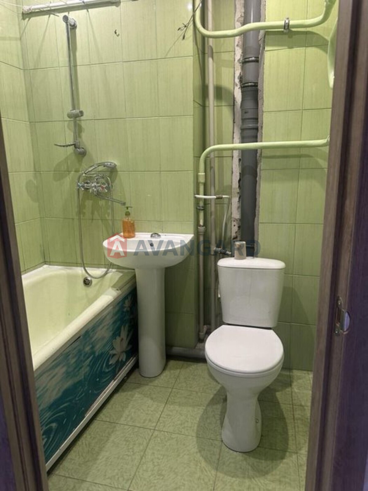 2 ��. ��������, 45/-/8 ��. �., 4/5 ������ ���� 10