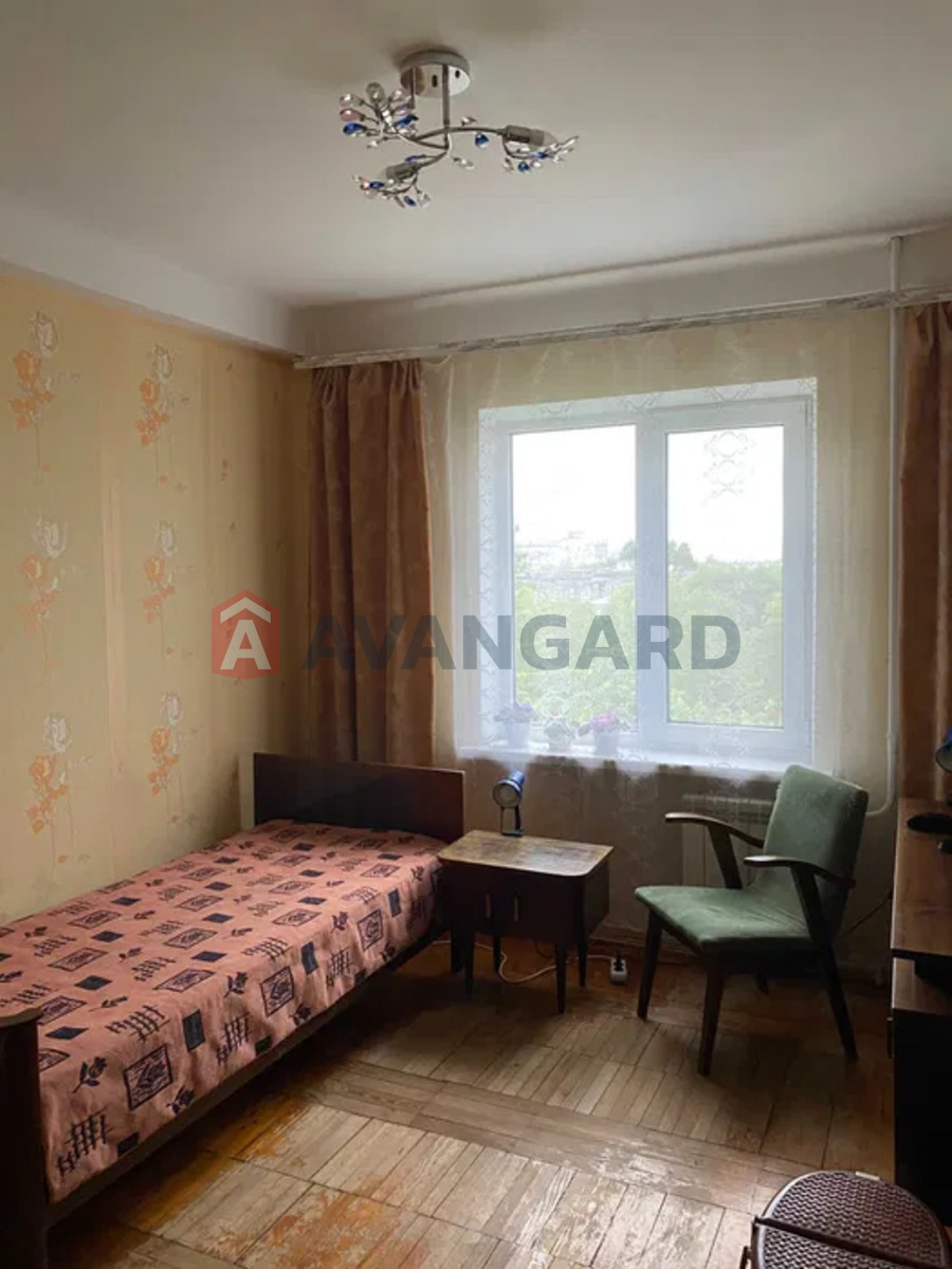 2 ��. ��������, 51/-/7 ��. �., 5/9 ������ ���� 4