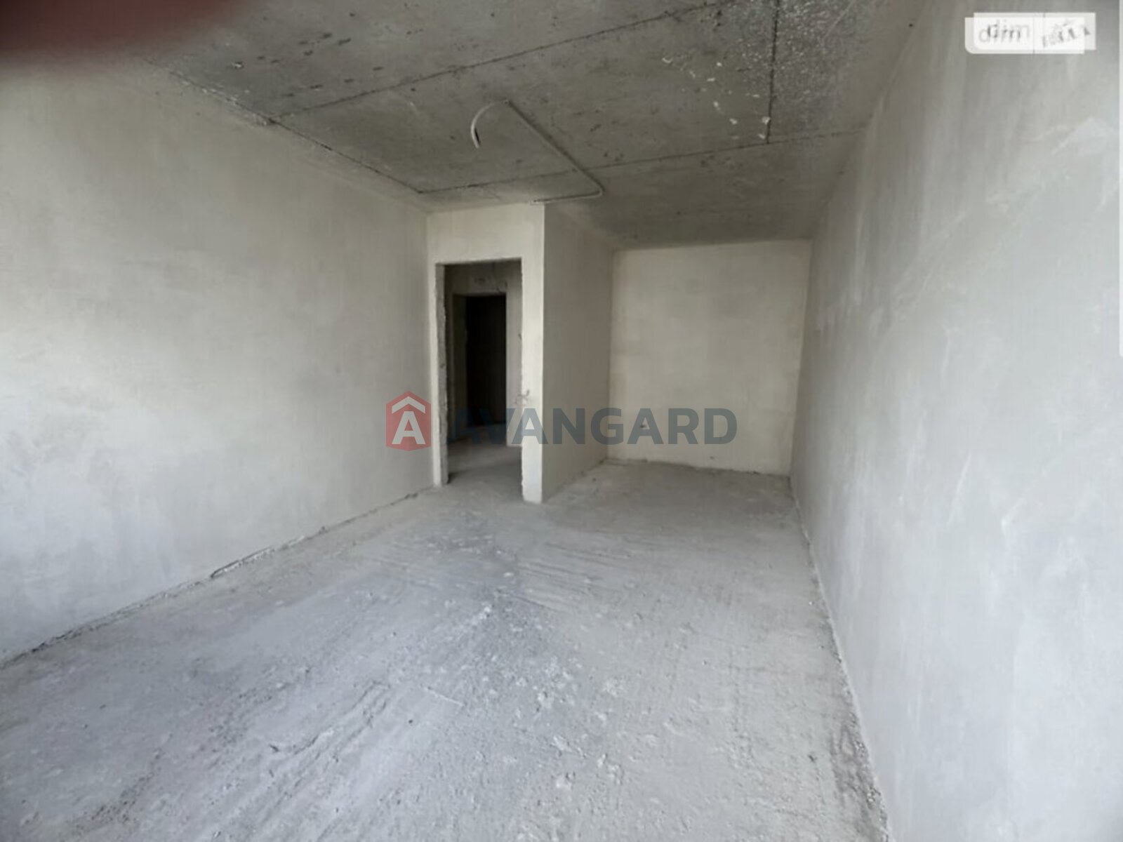 1 ��. ��������, 40/17/15 ��. �., 6/10 ������ ���� 8