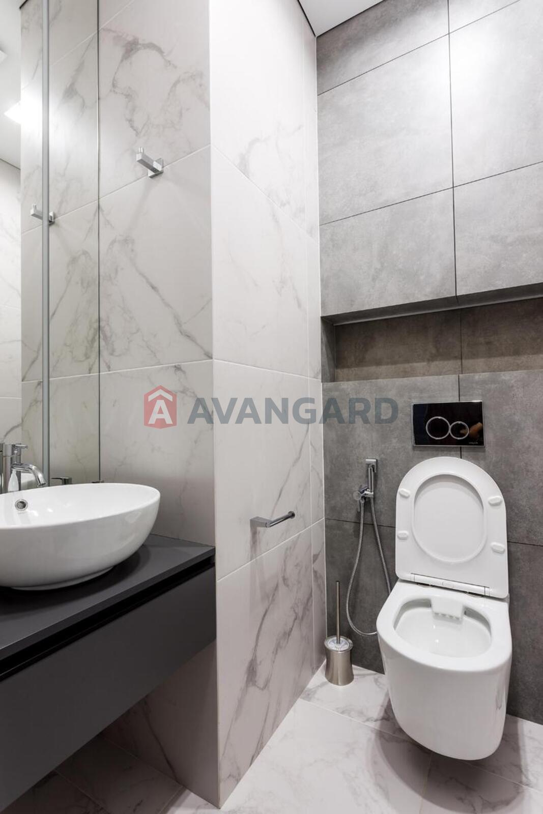 4 ��. ��������, 130/55/33 ��. �., 33/34 ������ ���� 15
