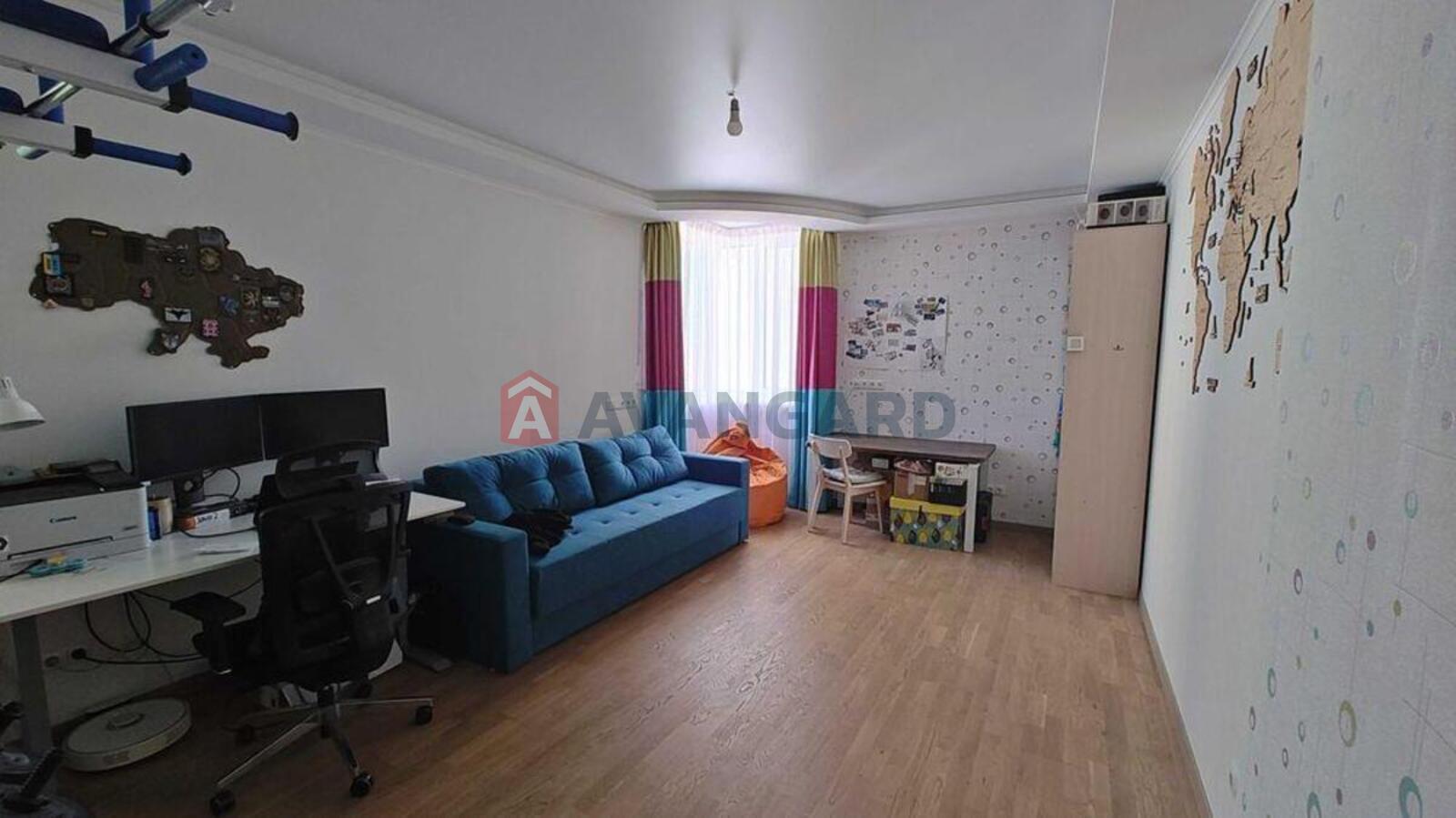 2 ��. ��������, 95/-/19 ��. �., 11/24 ������ ���� 9