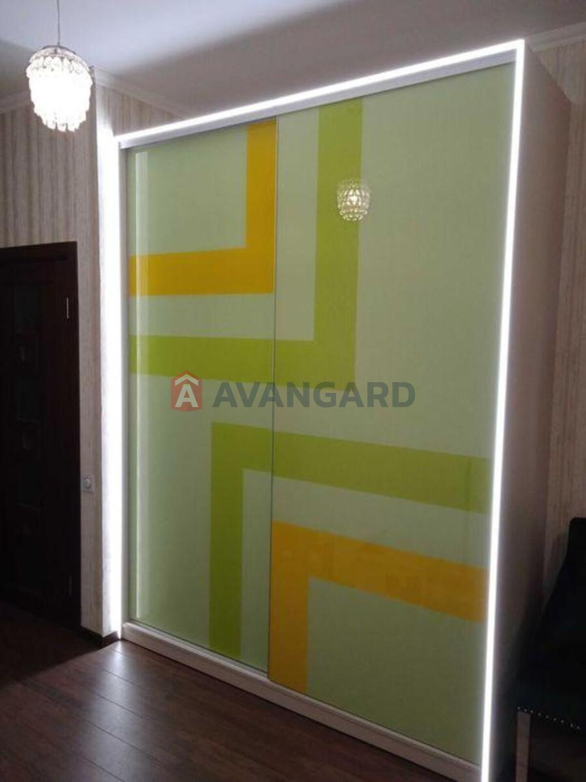 3 ����. ��������, 107/-/12 ��. �., 4/14 ���� ���� 4