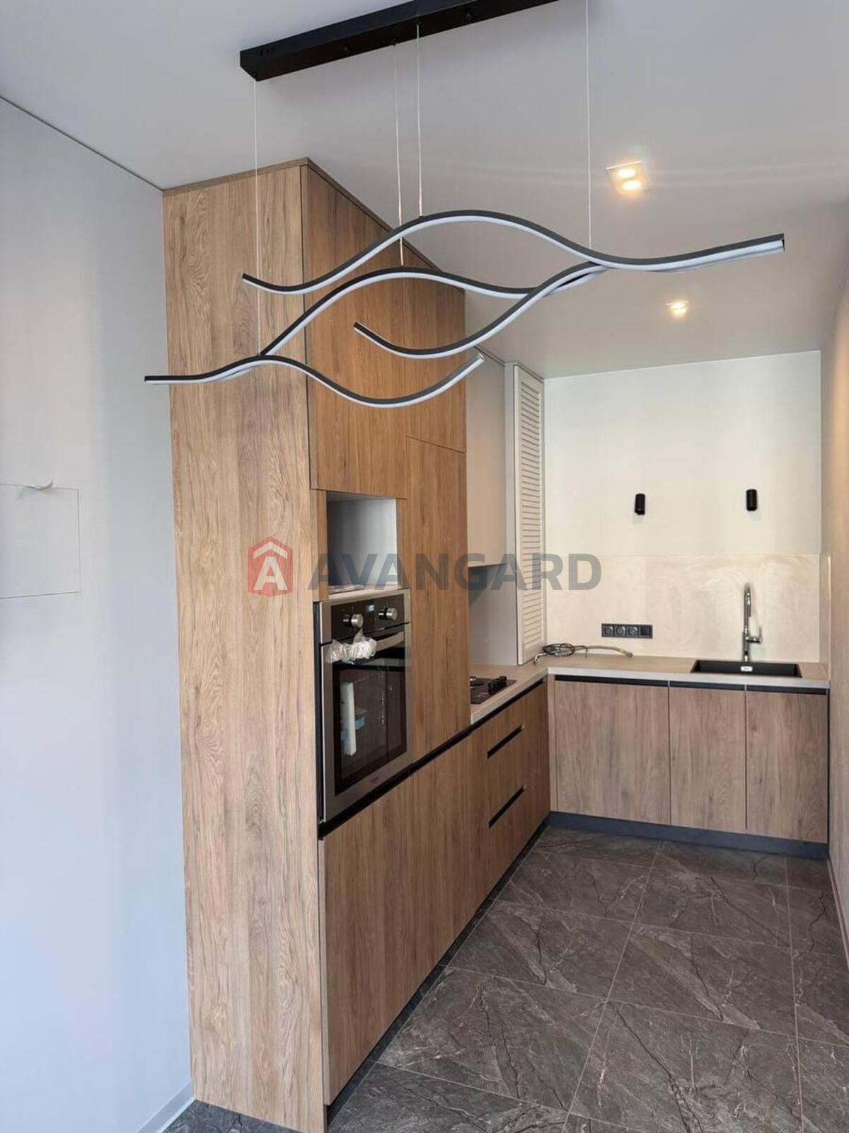 4 ��. ��������, 79/38/21 ��. �., 2/4 ������ ���� 11