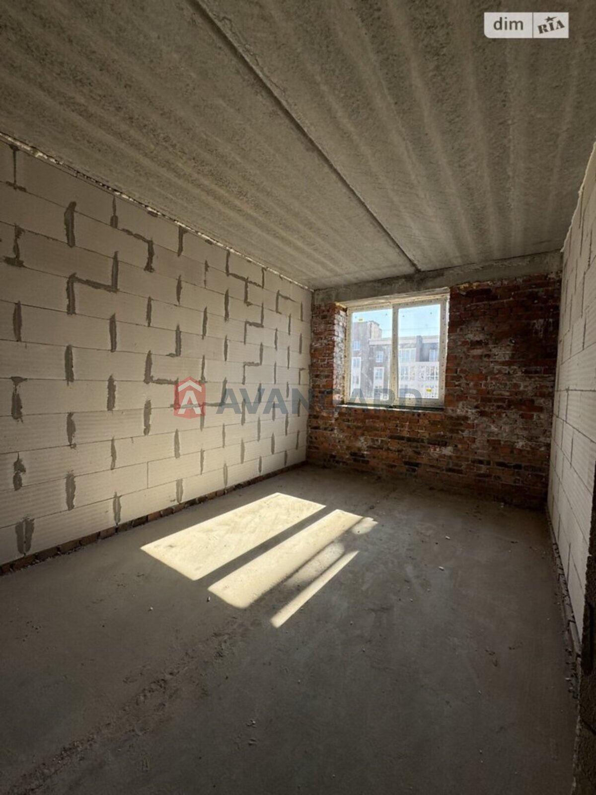 1 ��. ��������, 35/16/9 ��. �., 9/10 ������ ���� 2