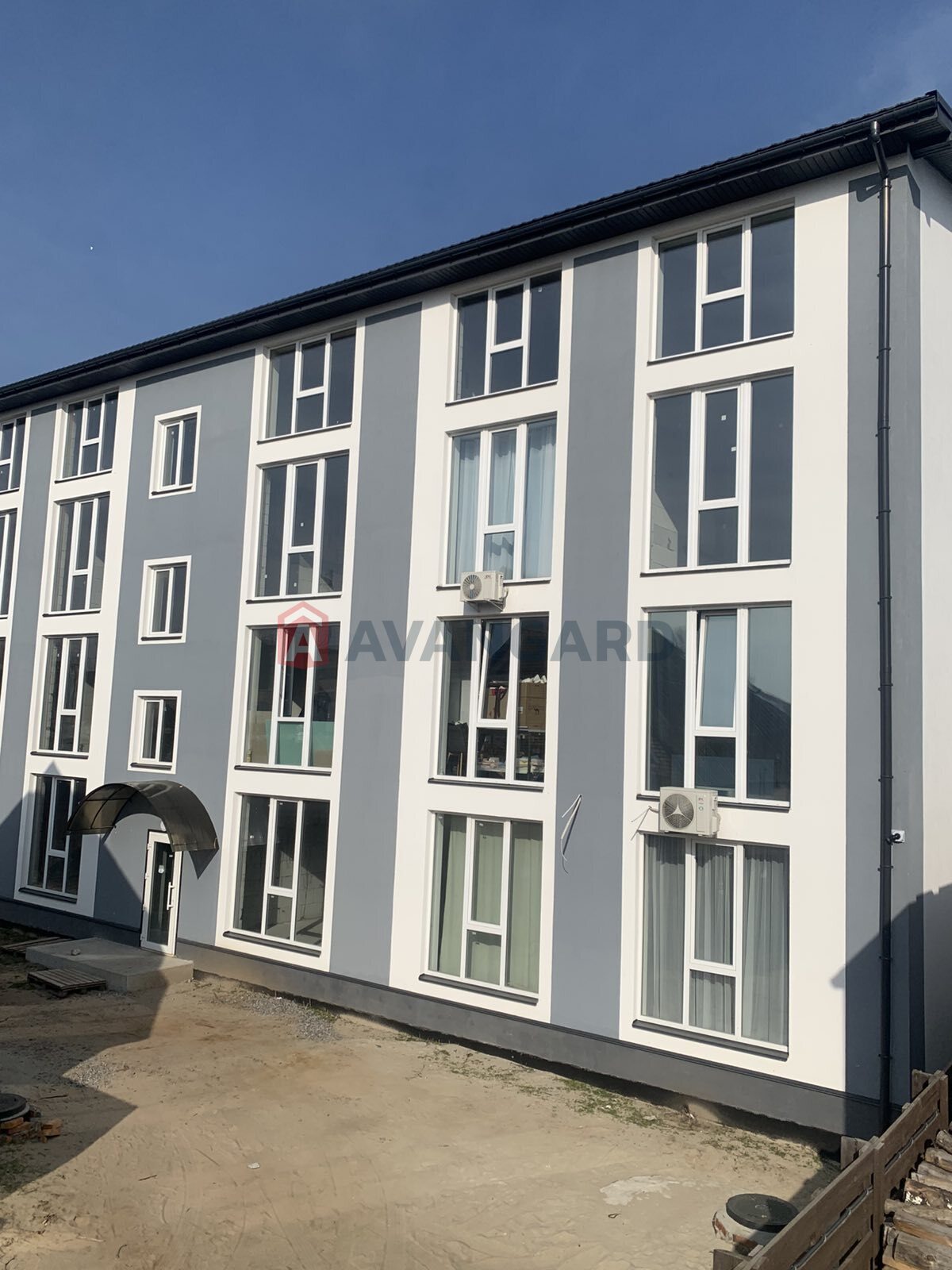 1 ��. ��������, 22,89/19/- ��. �., 2/4 ������ ���� 1