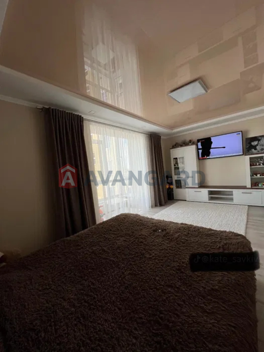 2 . , 70/-/11 . ., 5/10   3