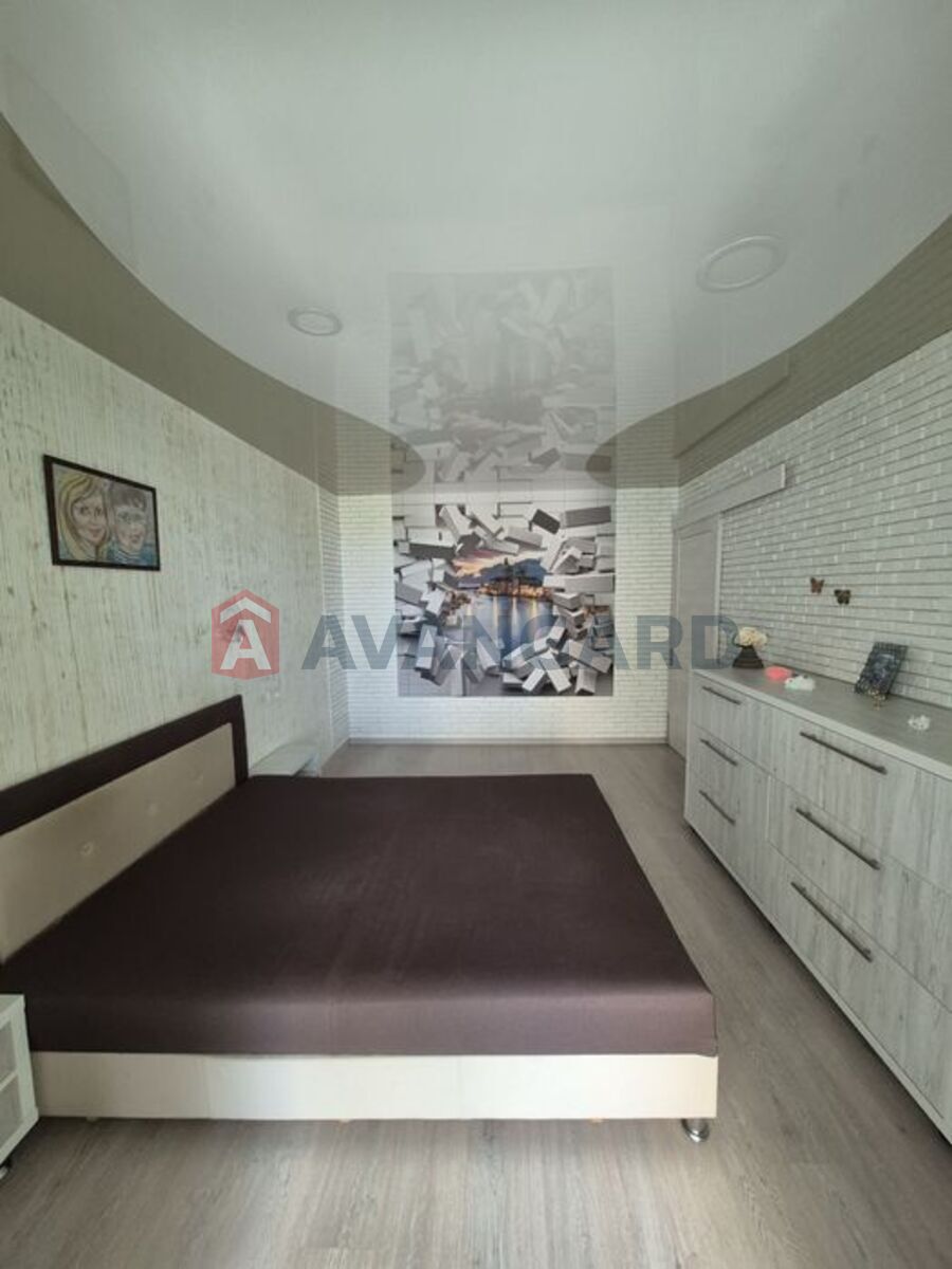 3 ��. ��������, 74/-/12 ��. �., 10/14 ������ ���� 13