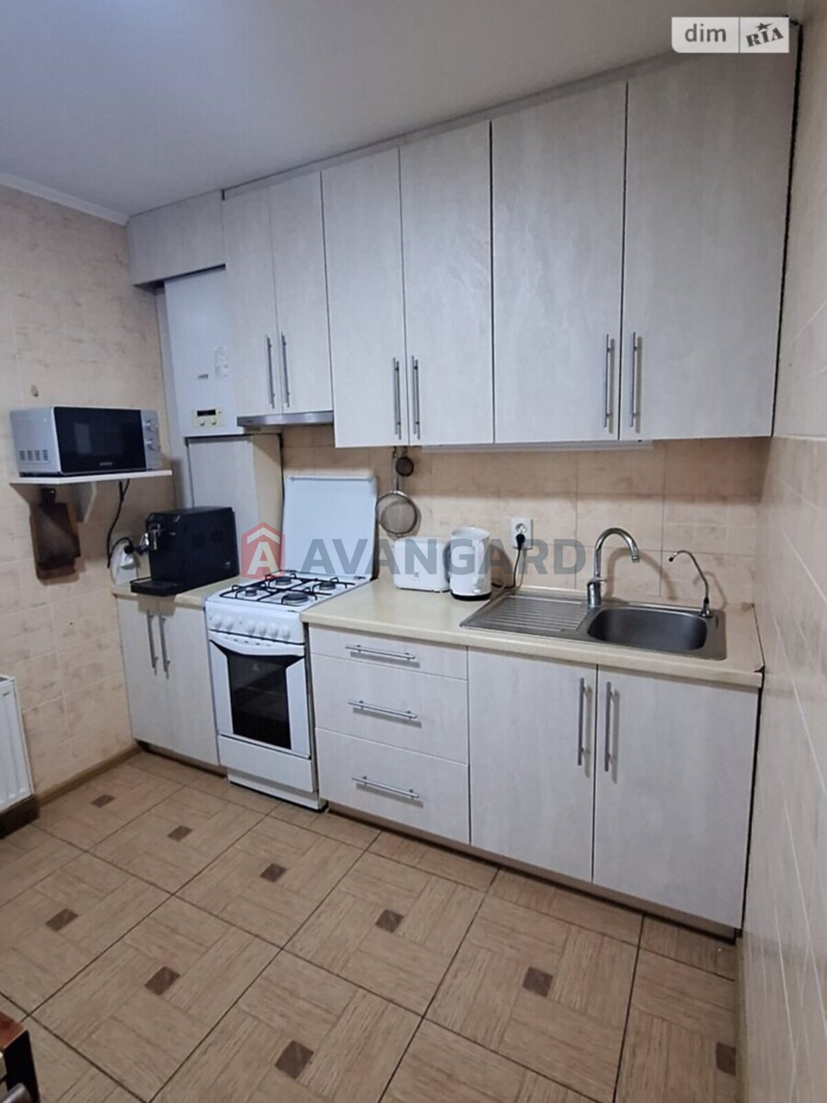 1 ��. ��������, 40/17/9 ��. �., 1/5 ������ ���� 1