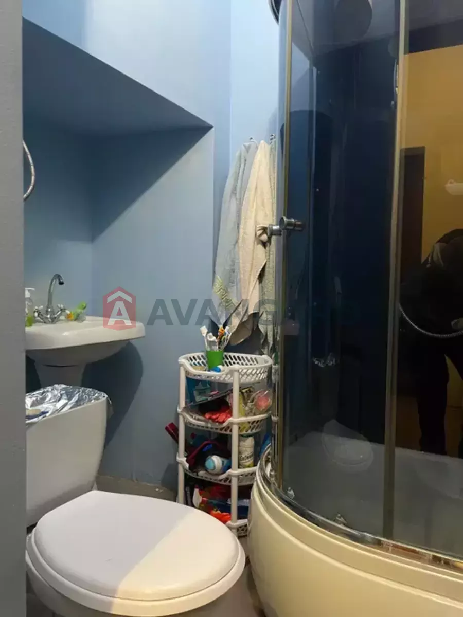 2 ��. ��������, 30/-/4 ��. �., 1/3 ������ ���� 21