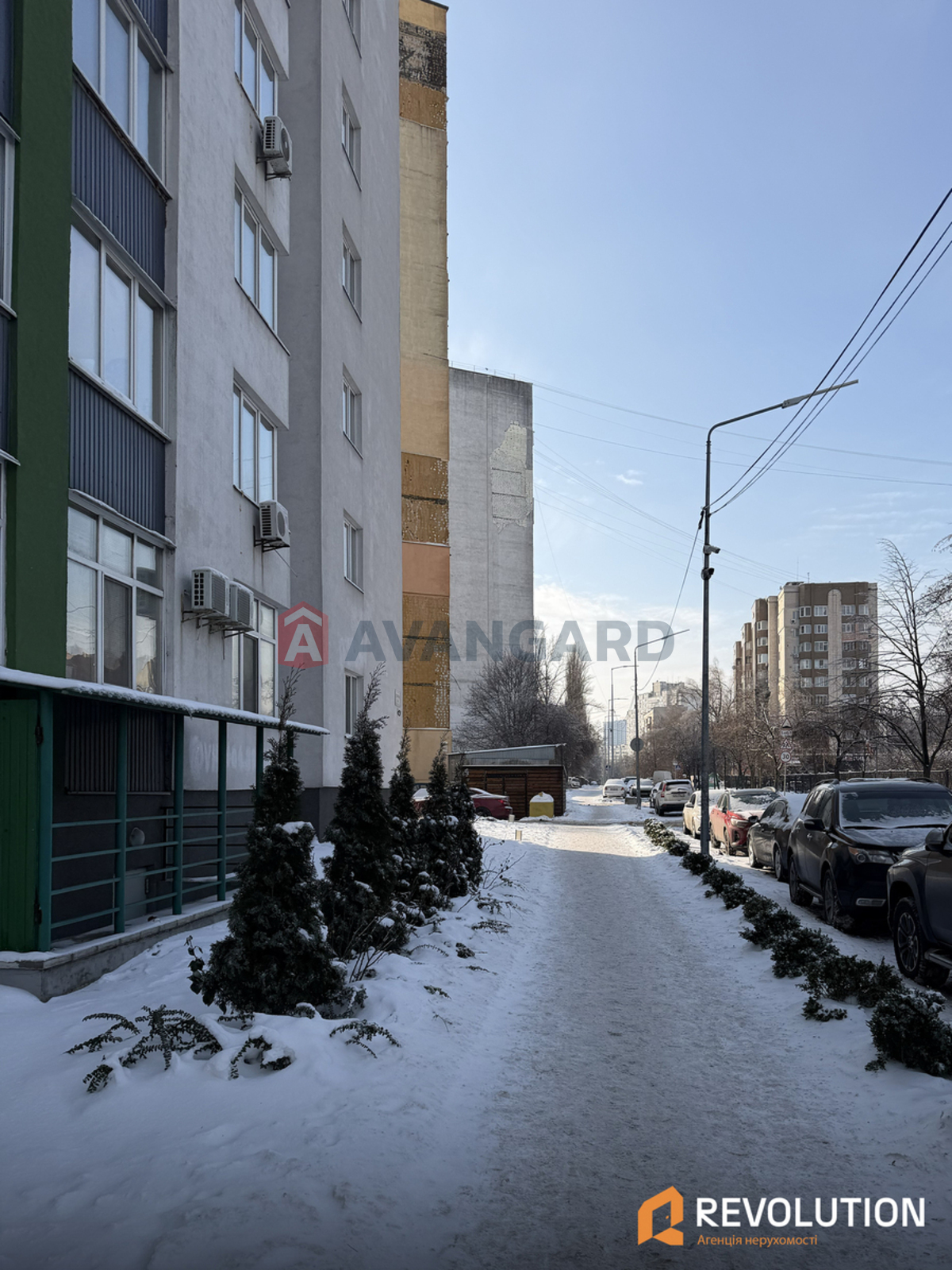 1 ��. ��������, 53/15/23 ��. �., 18/24 ������ ���� 16