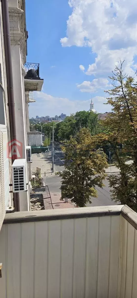 3 ��. ��������, 155/-/38 ��. �., 3/4 ������ ���� 11