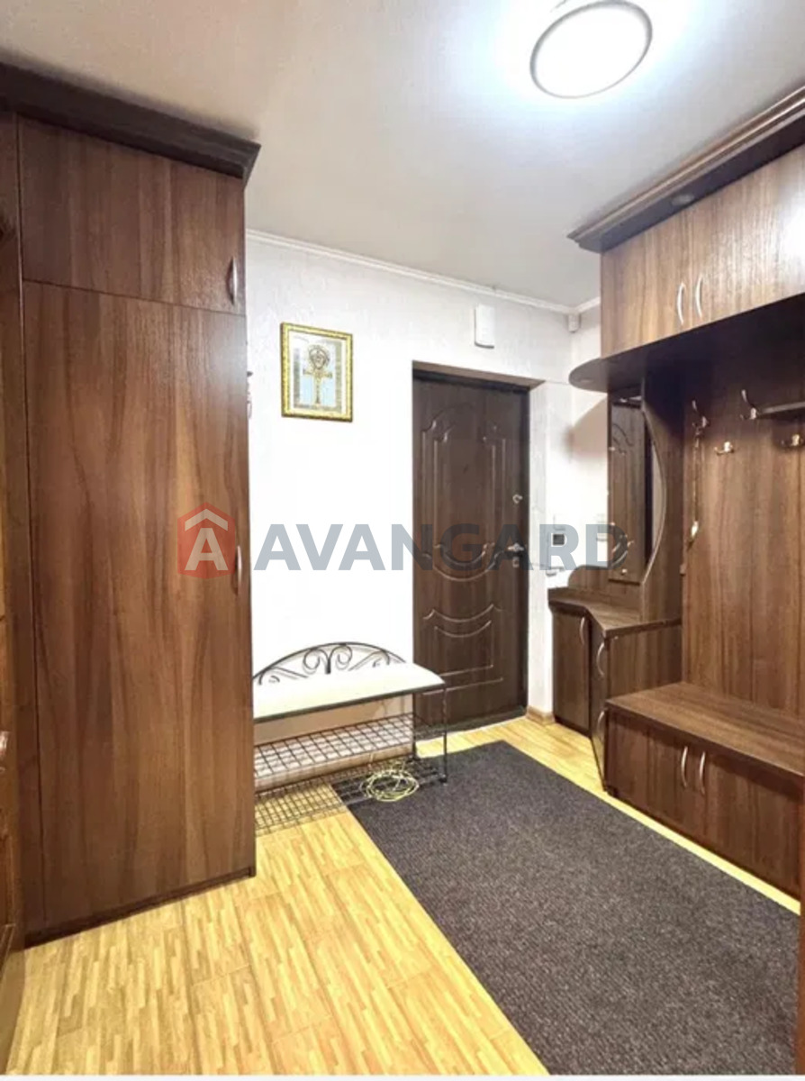 3 ��. ��������, 79/-/14 ��. �., 6/25 ������ ���� 17