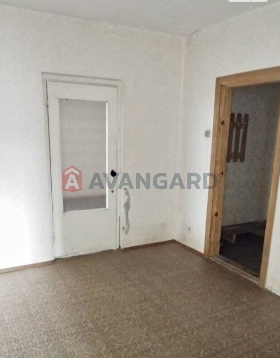 3 ����. ��������, 78/41/8 ��. �., 4/15 ���� ���� 3