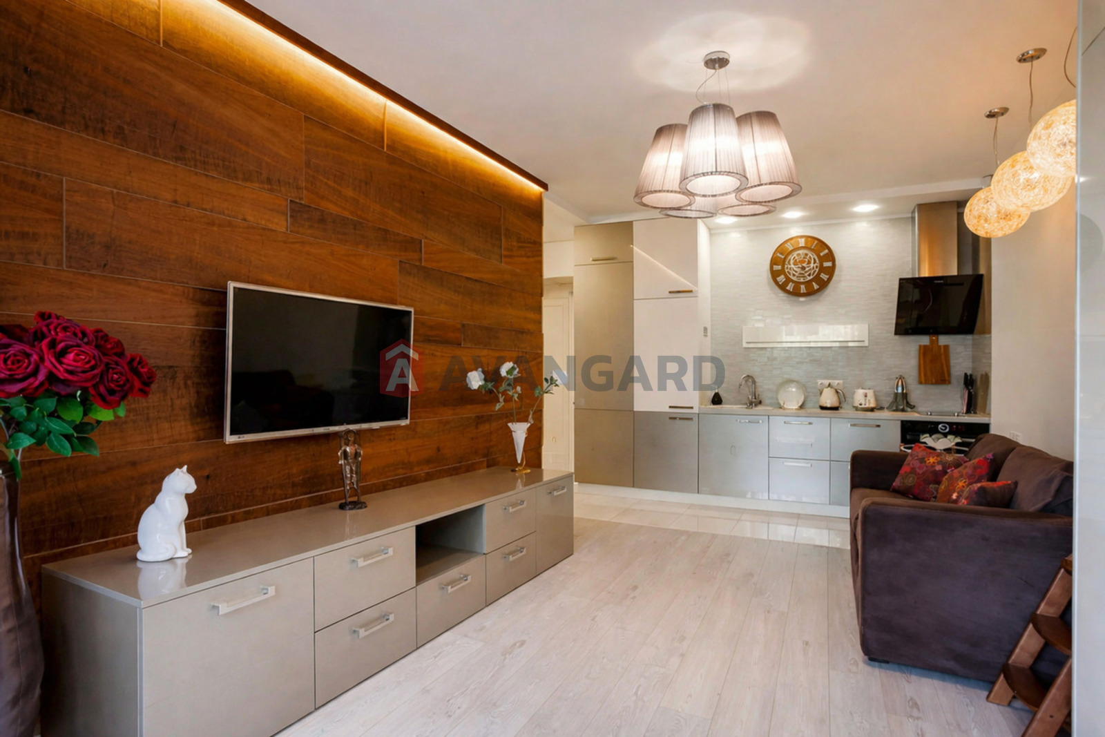 1 ��. ��������, 34/18/5 ��. �., 5/5 ������ ���� 6