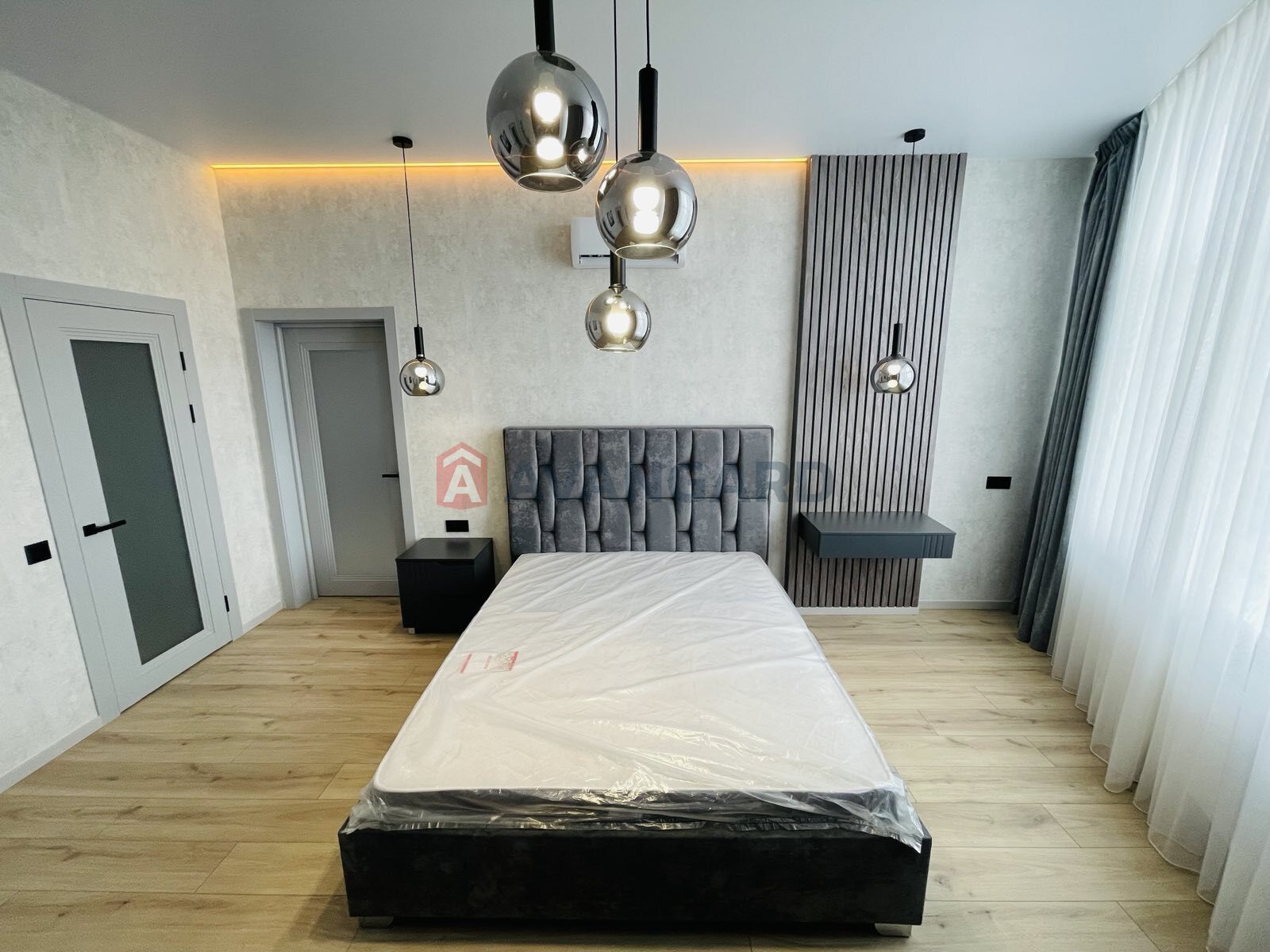 3 . , 132/-/20 . ., 18/18   18